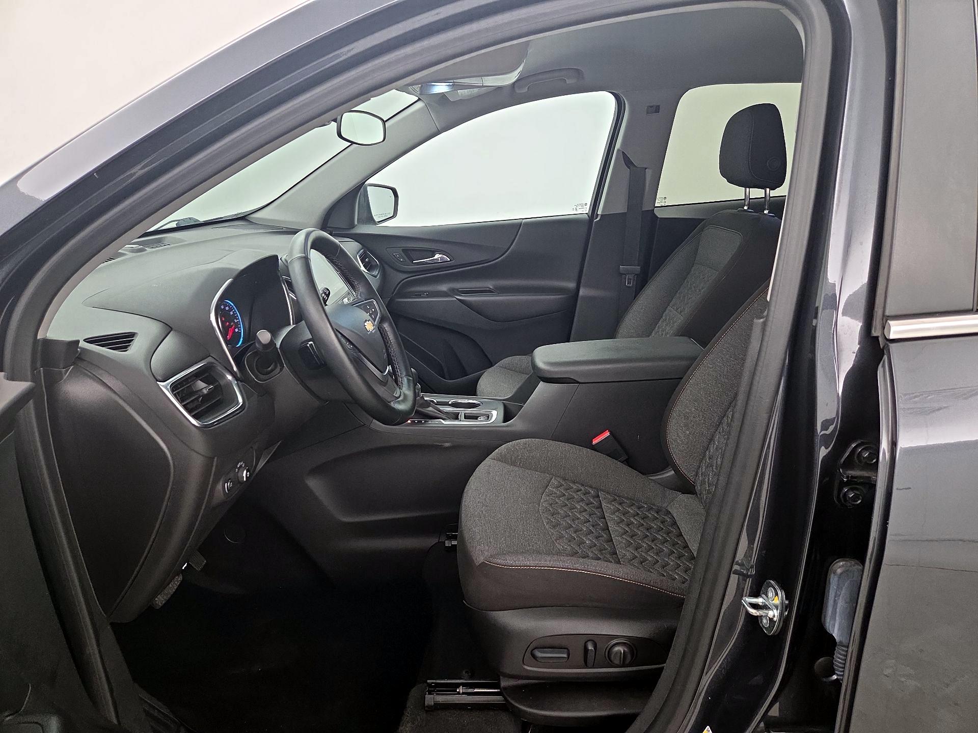 Thumbnail: 2023 Chevrolet Equinox - 11