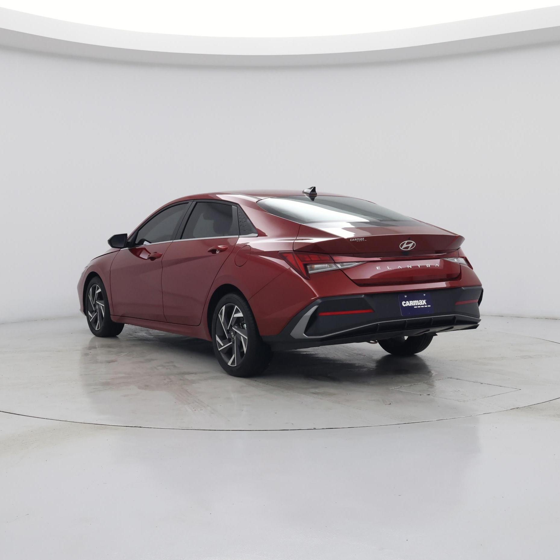 Thumbnail: 2025 Hyundai Elantra - 2