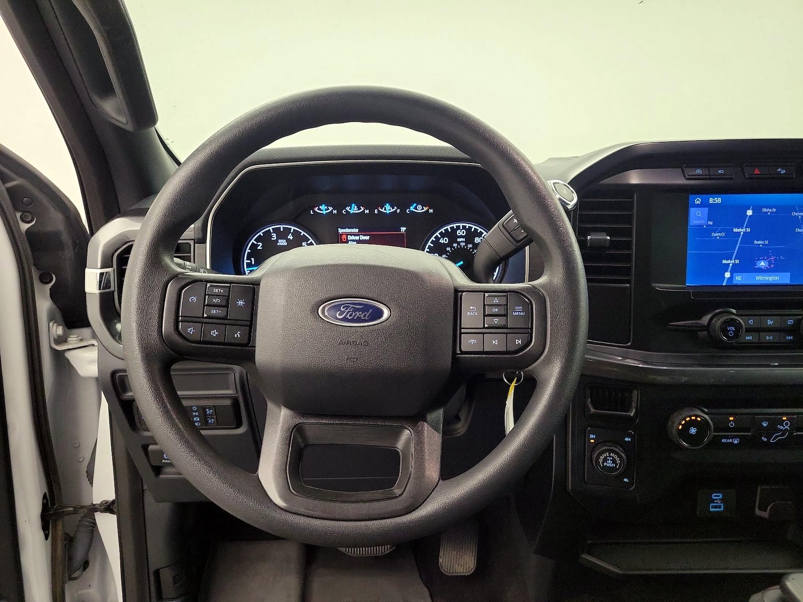 2023 Ford F-150 XL - Photo 9