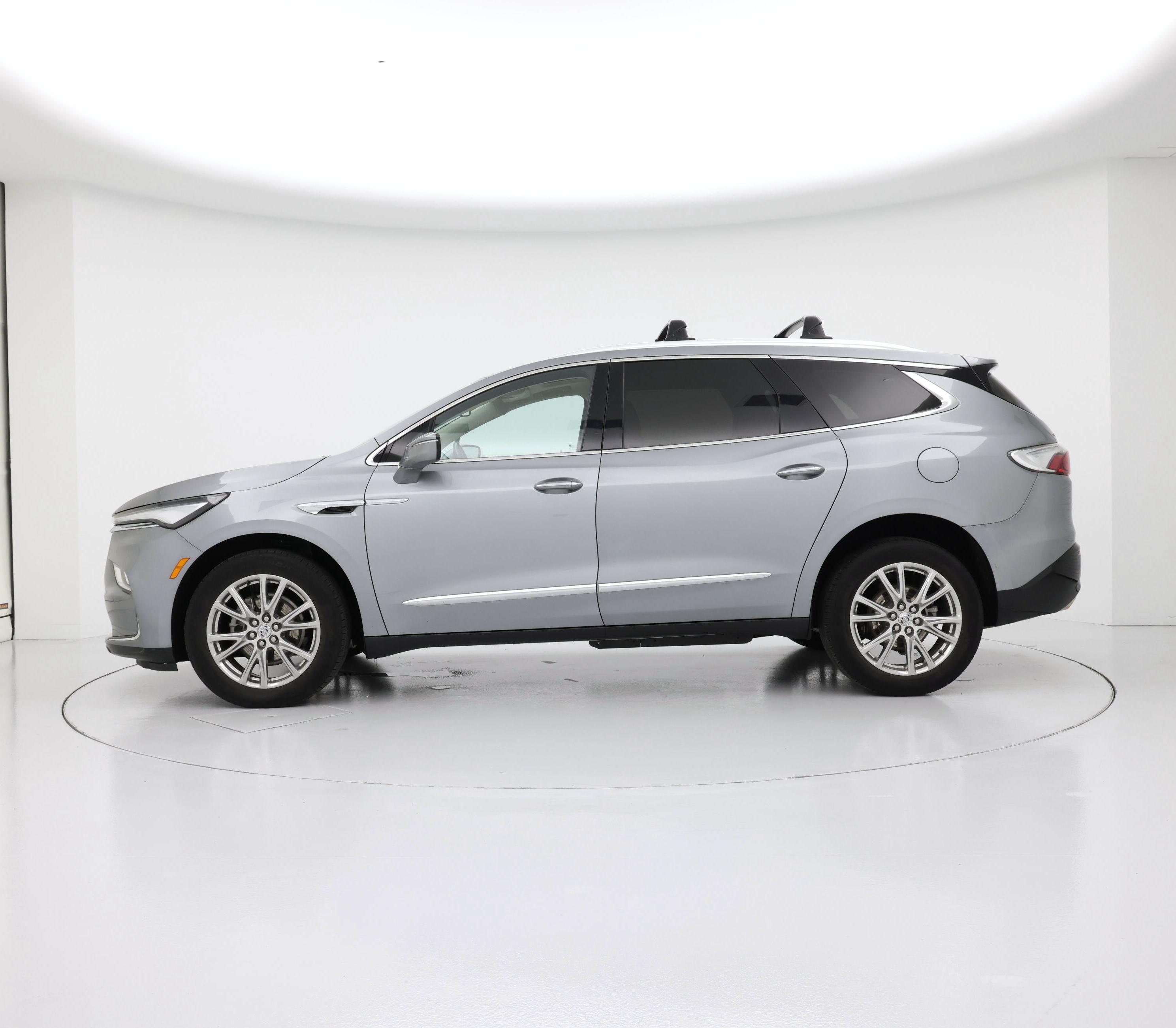 Thumbnail: 2023 Buick Enclave - 3