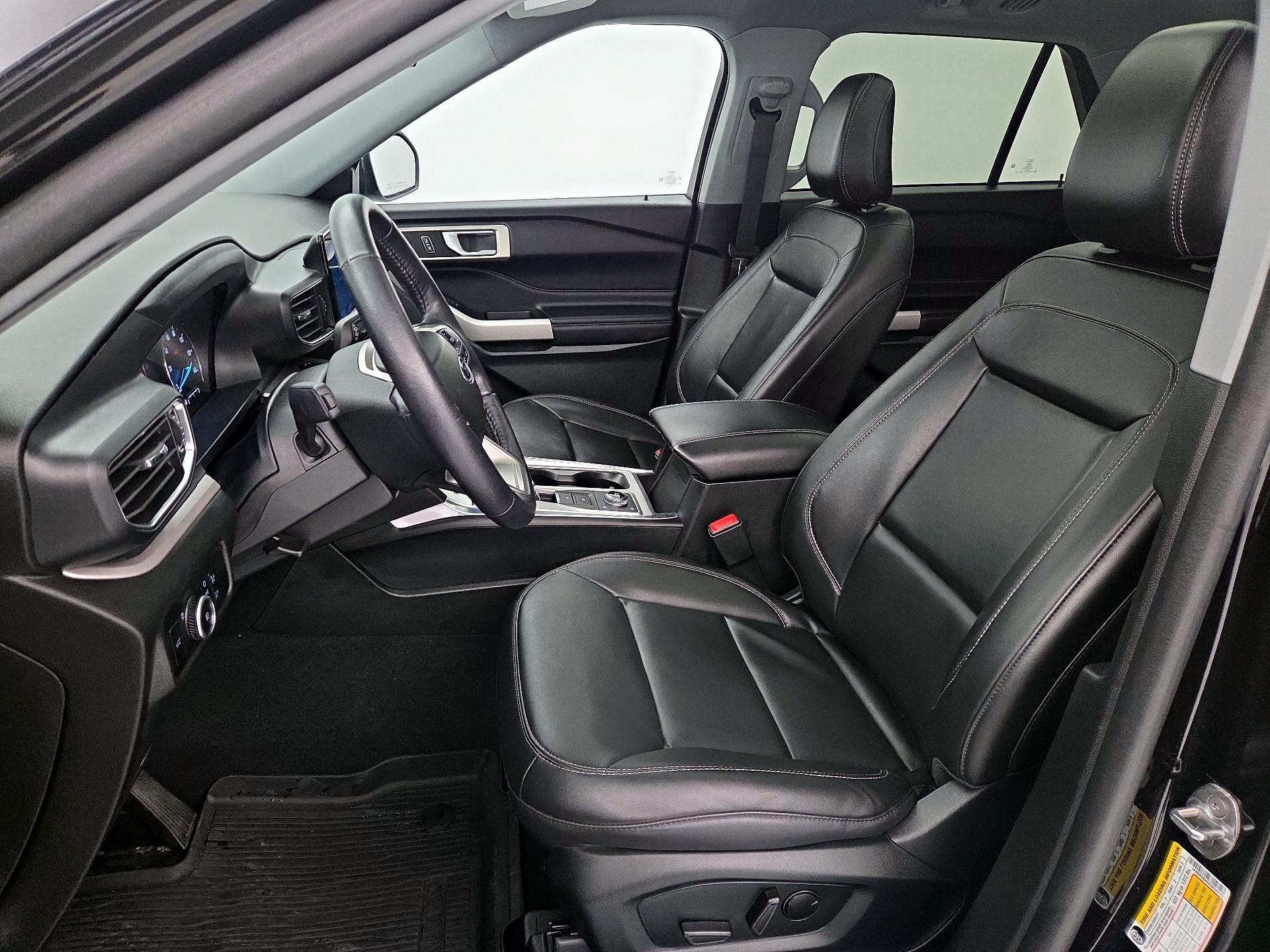 Thumbnail: 2023 Ford Explorer - 11