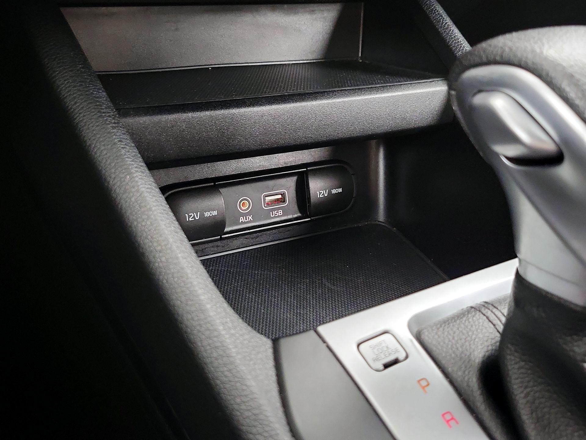 Thumbnail: 2021 Kia Forte - 18