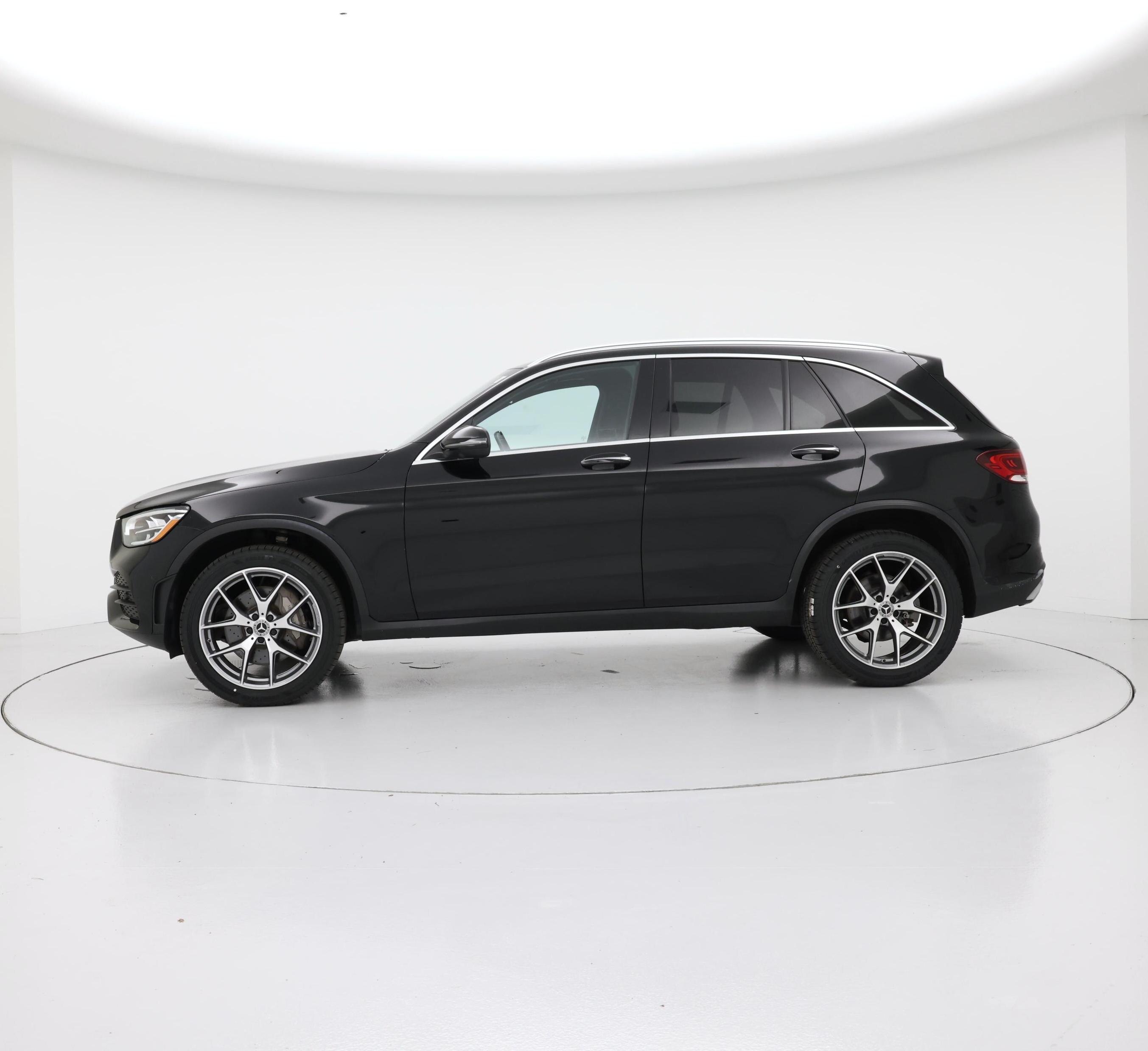 Thumbnail: 2022 Mercedes-Benz GLC - 3