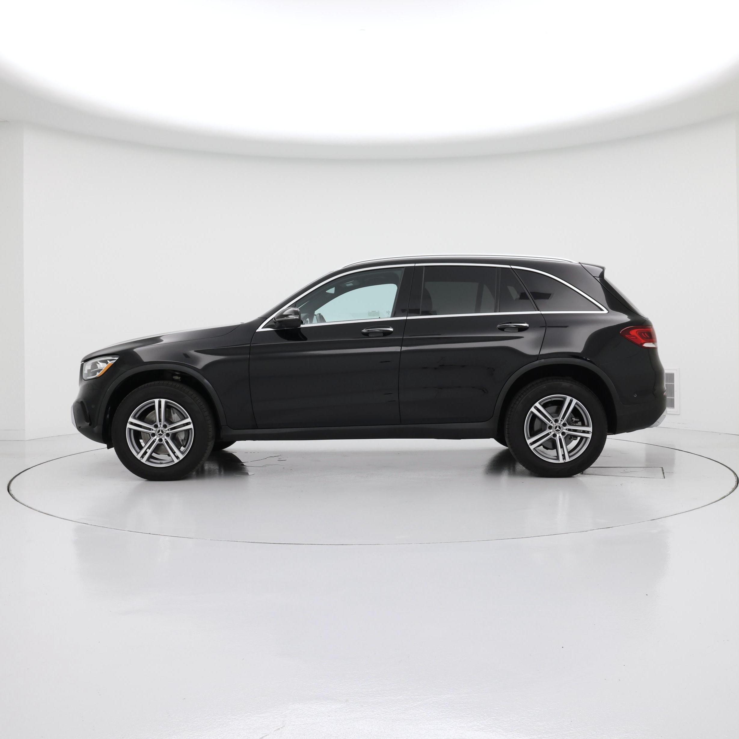 Thumbnail: 2022 Mercedes-Benz GLC - 3