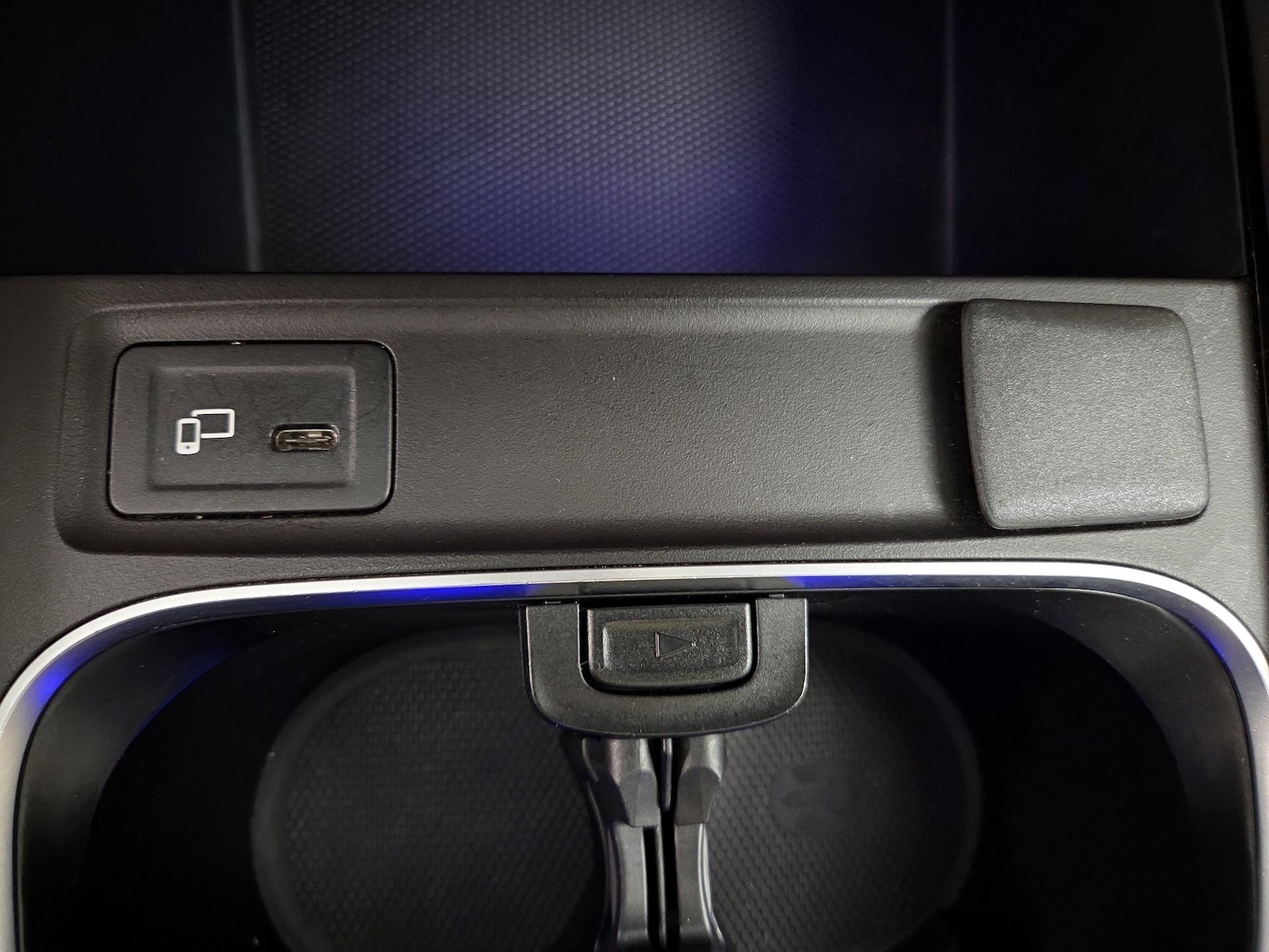 2022 Mercedes-Benz GLB Base - Photo 19