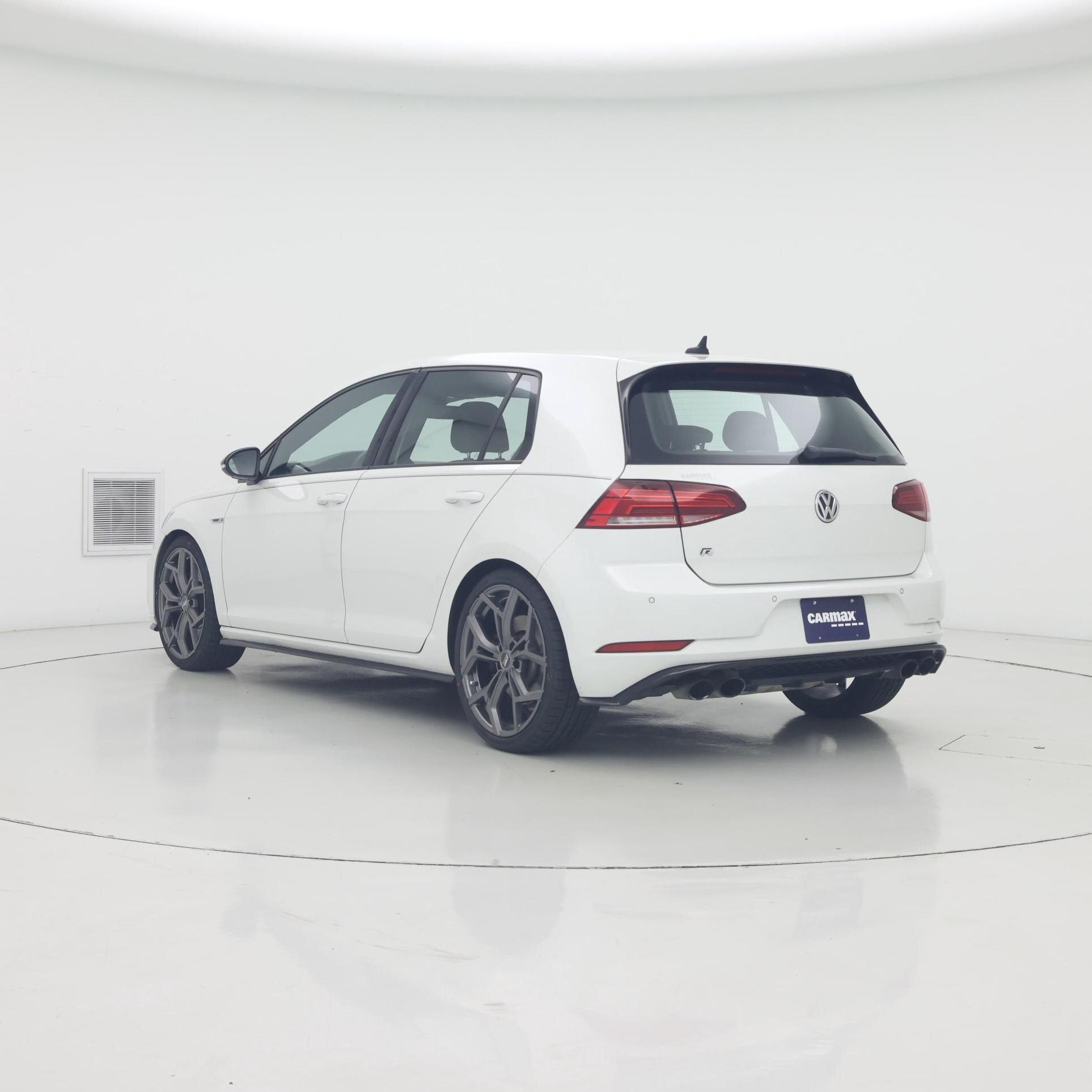 Thumbnail: 2018 Volkswagen Golf - 2