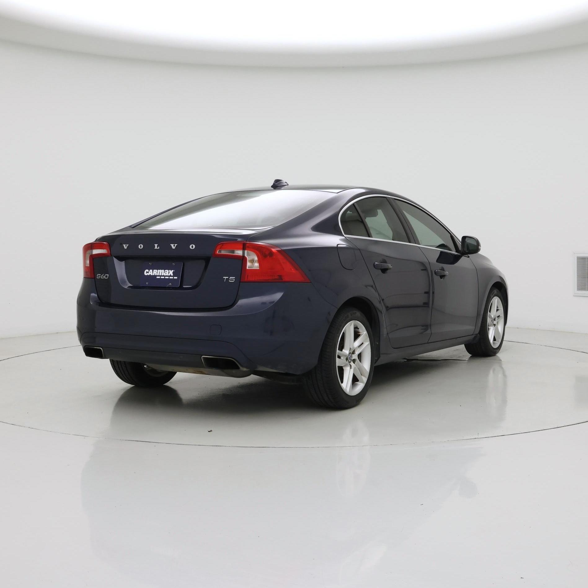 Thumbnail: 2015 Volvo S60 - 8