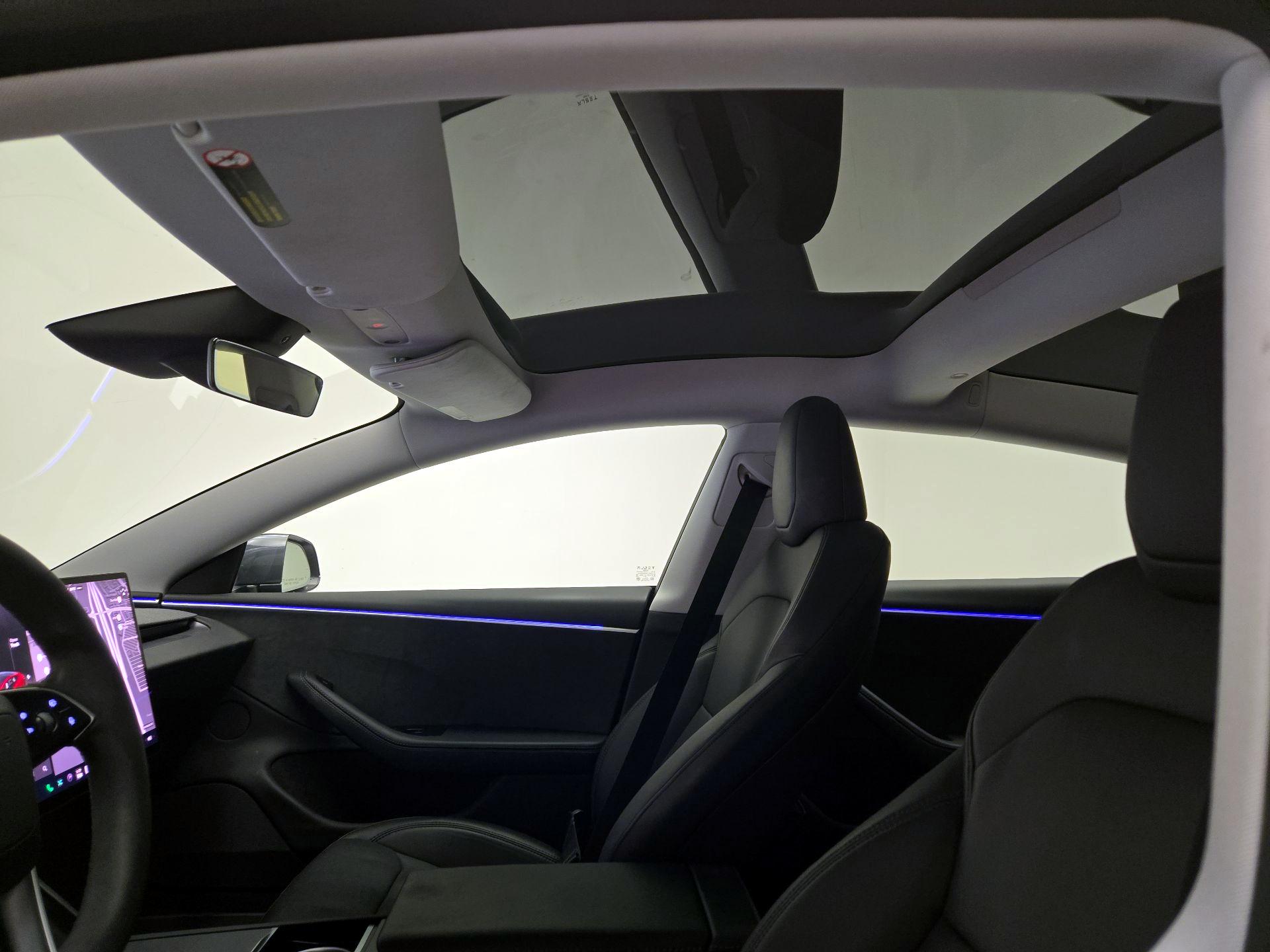 Thumbnail: 2024 Tesla Model 3 - 18