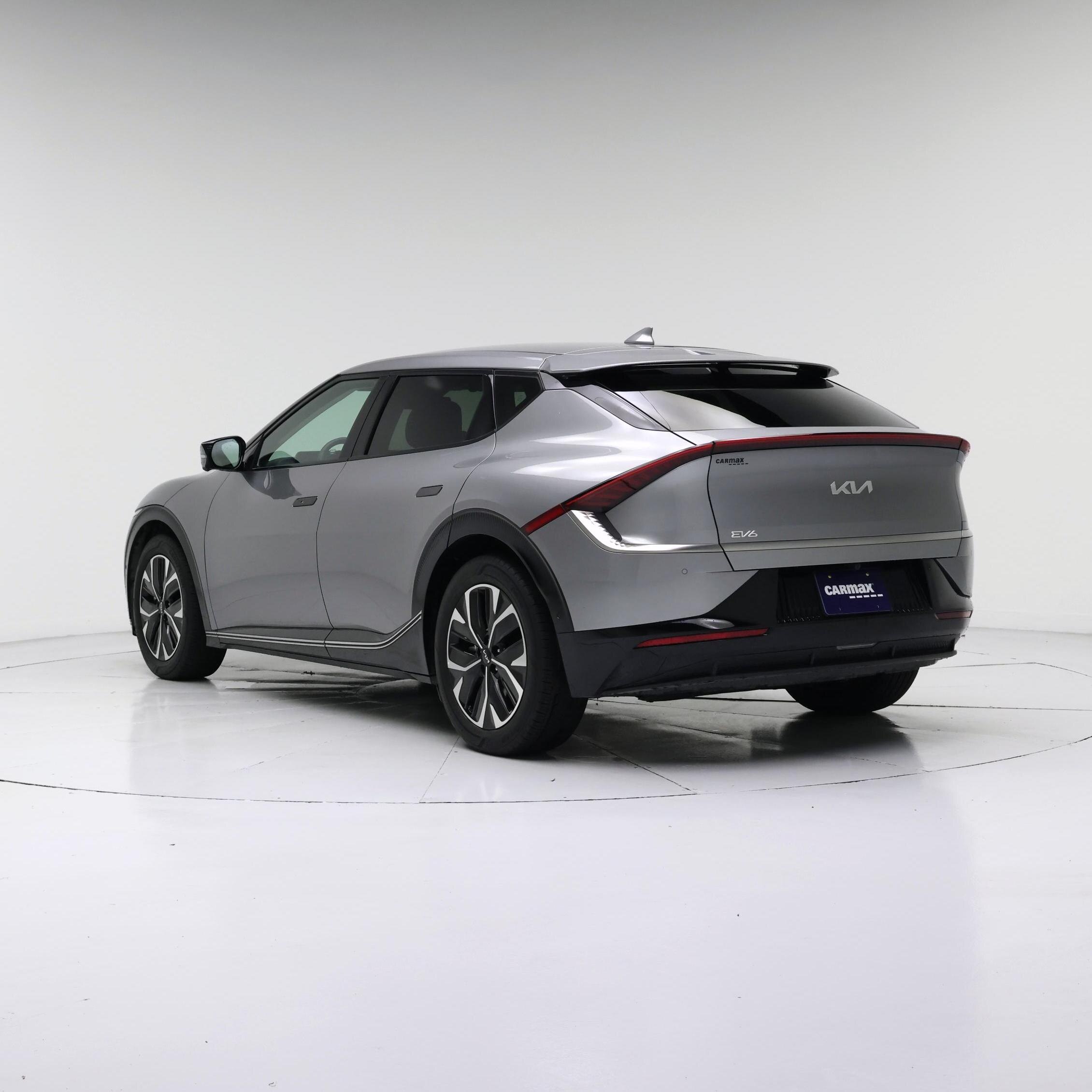 Thumbnail: 2022 Kia EV6 - 2