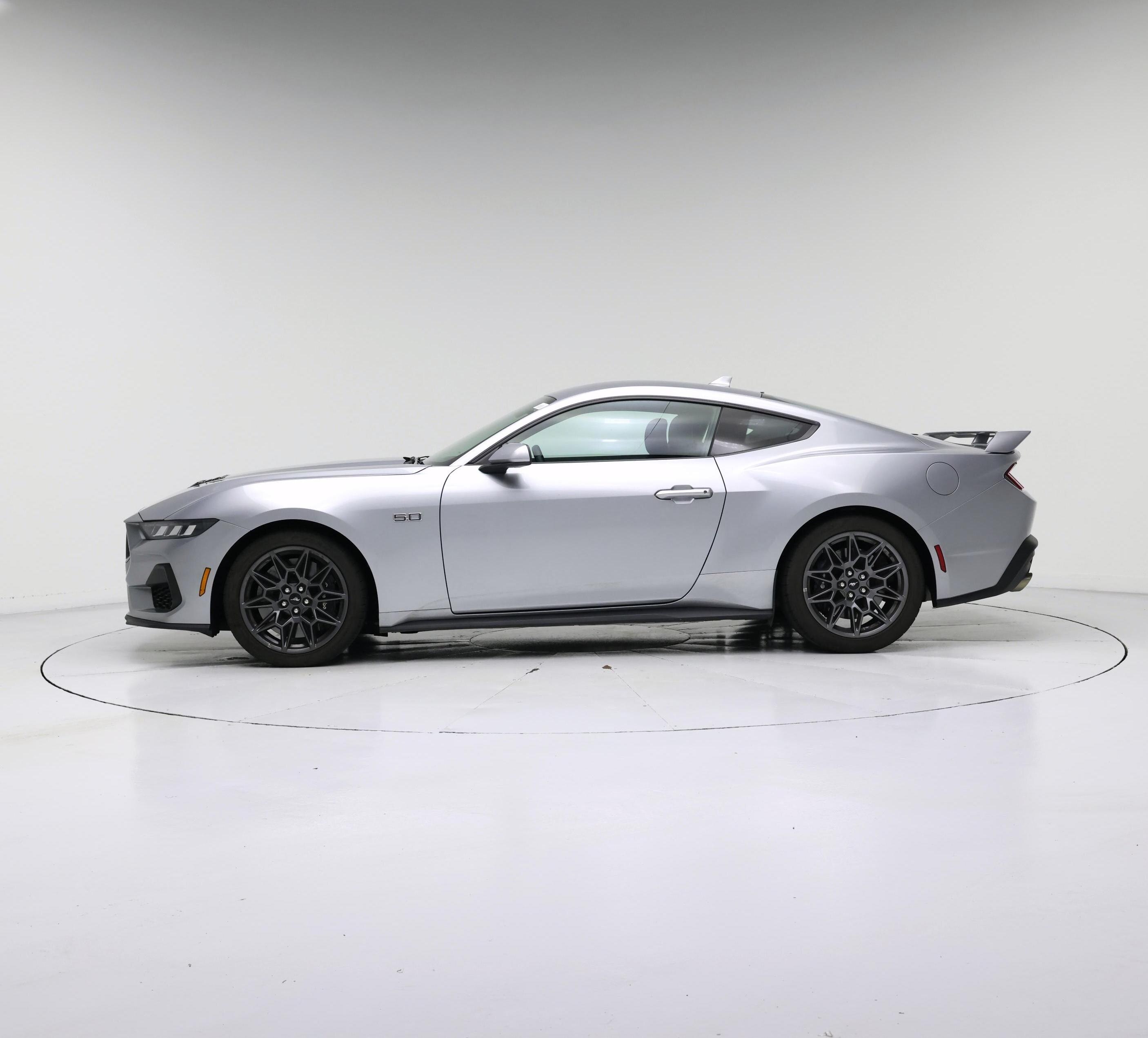 Thumbnail: 2025 Ford Mustang - 3