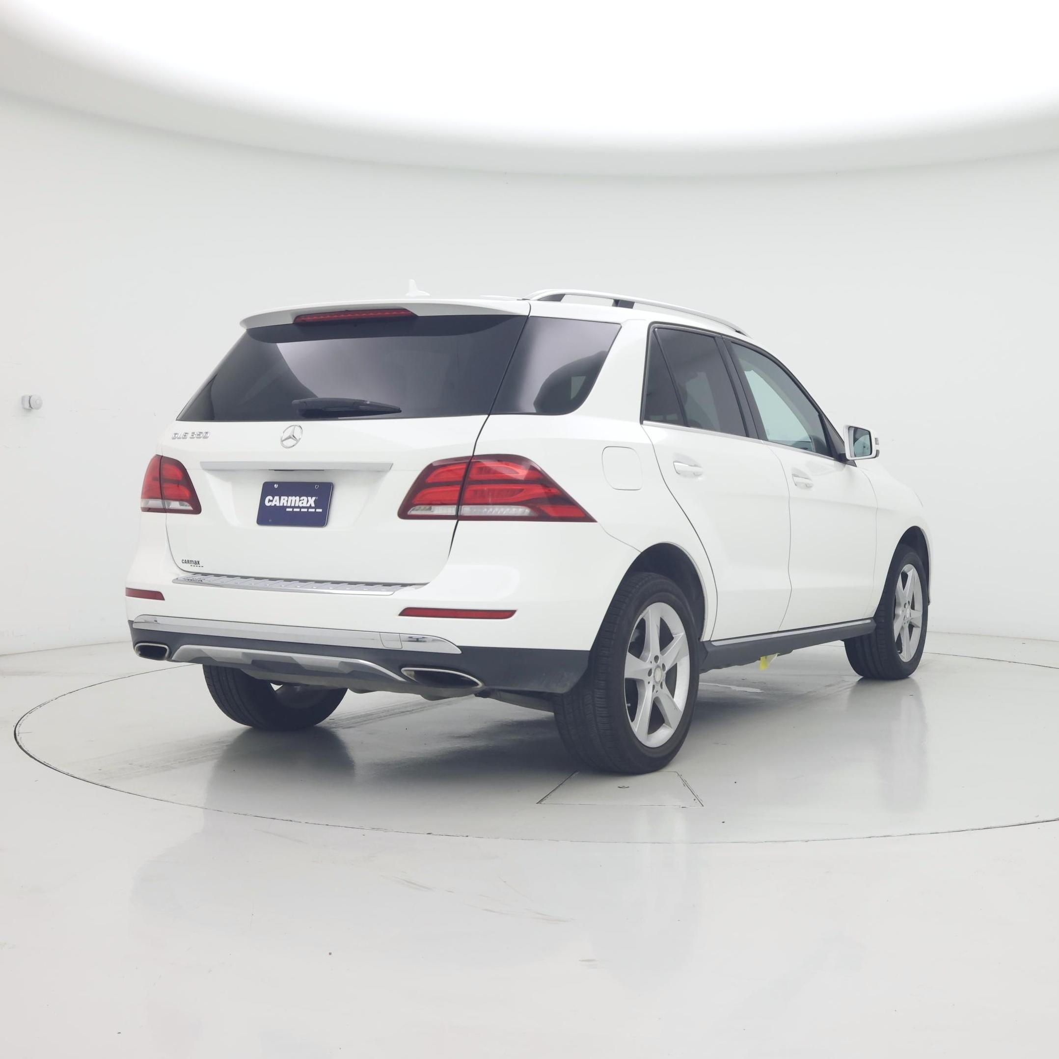 Thumbnail: 2016 Mercedes-Benz GLE - 8