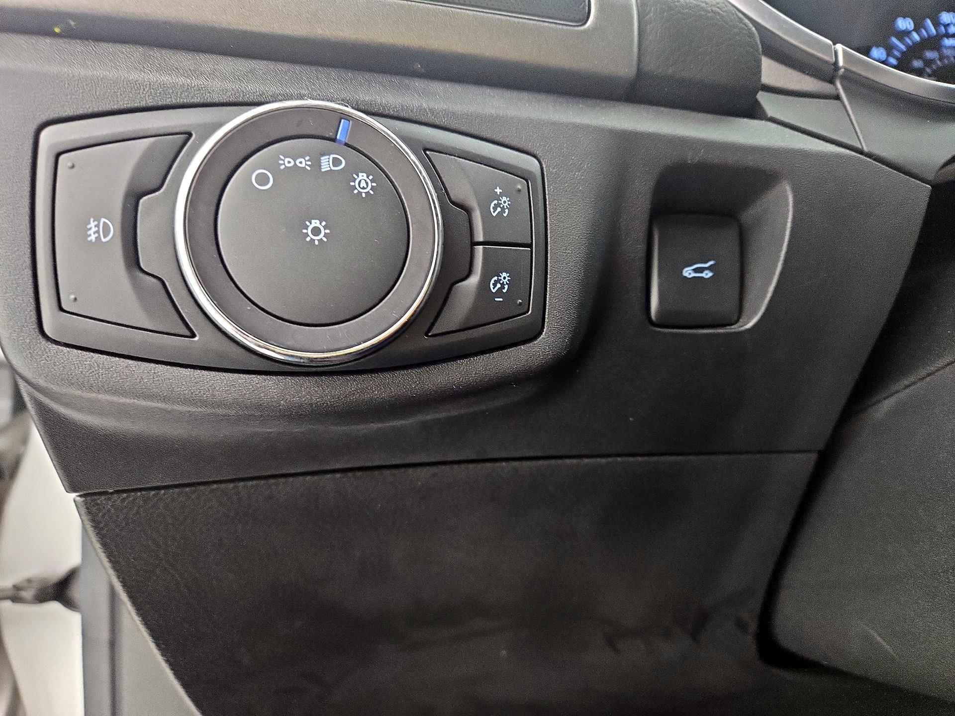 Thumbnail: 2017 Ford Fusion - 13