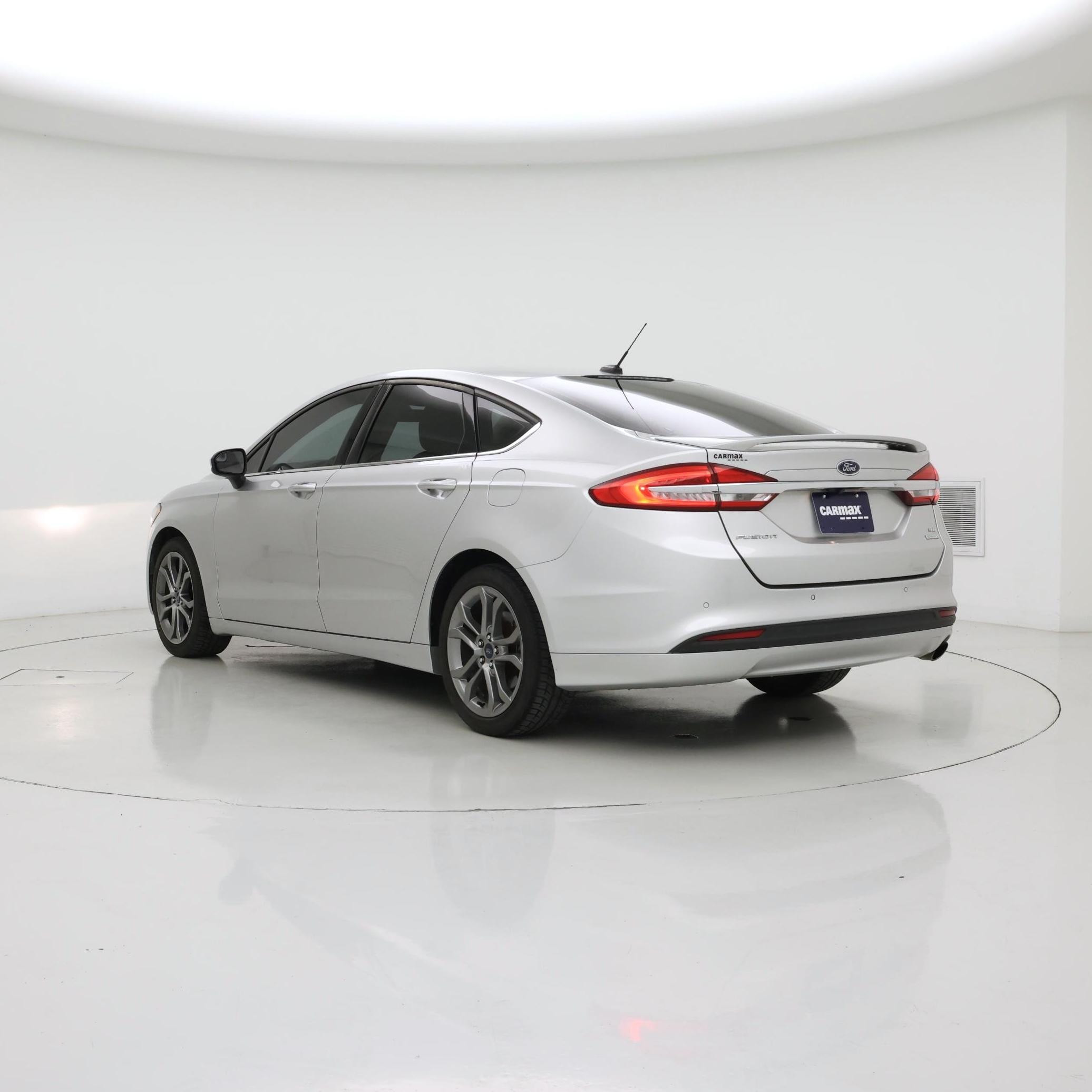 Thumbnail: 2017 Ford Fusion - 2