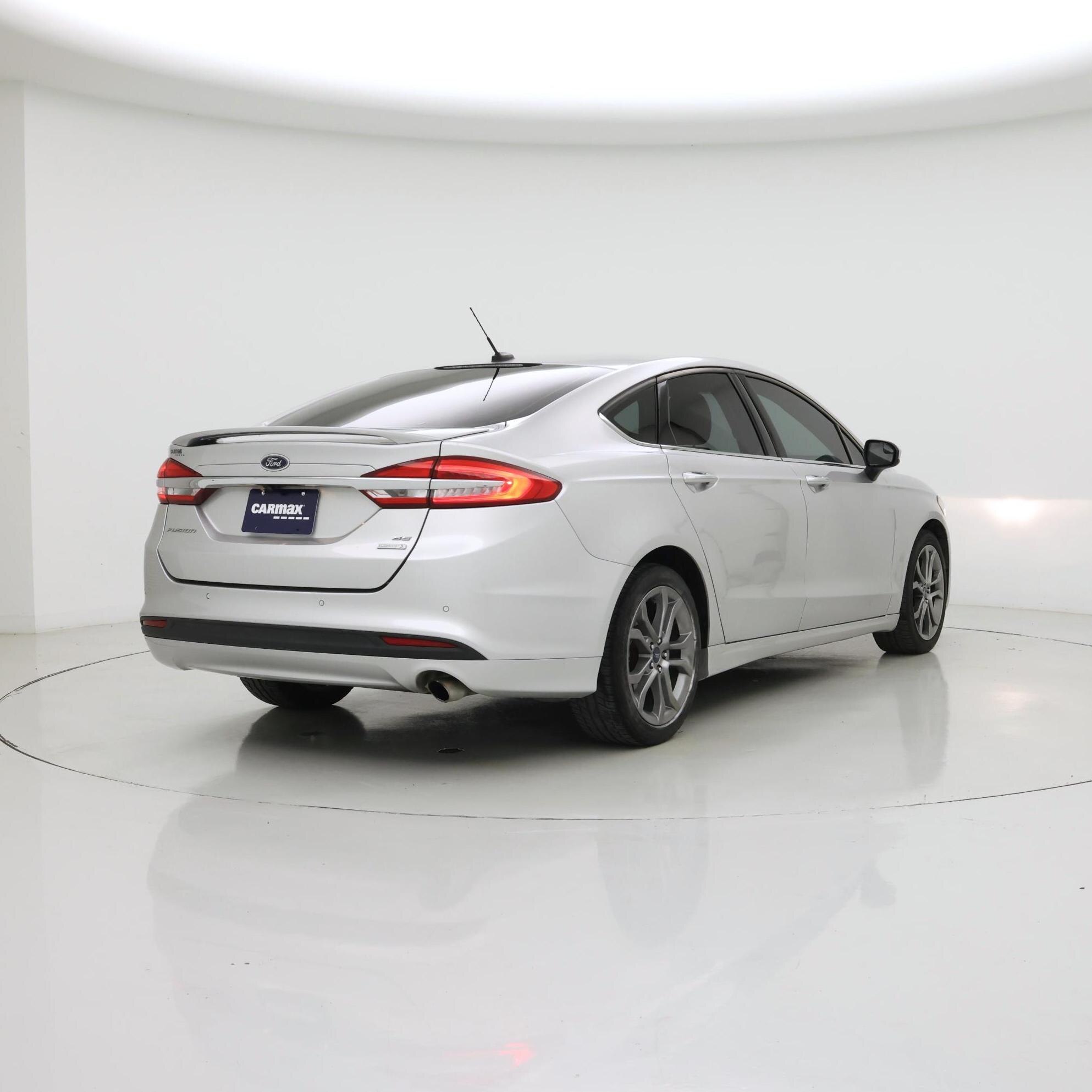Thumbnail: 2017 Ford Fusion - 8
