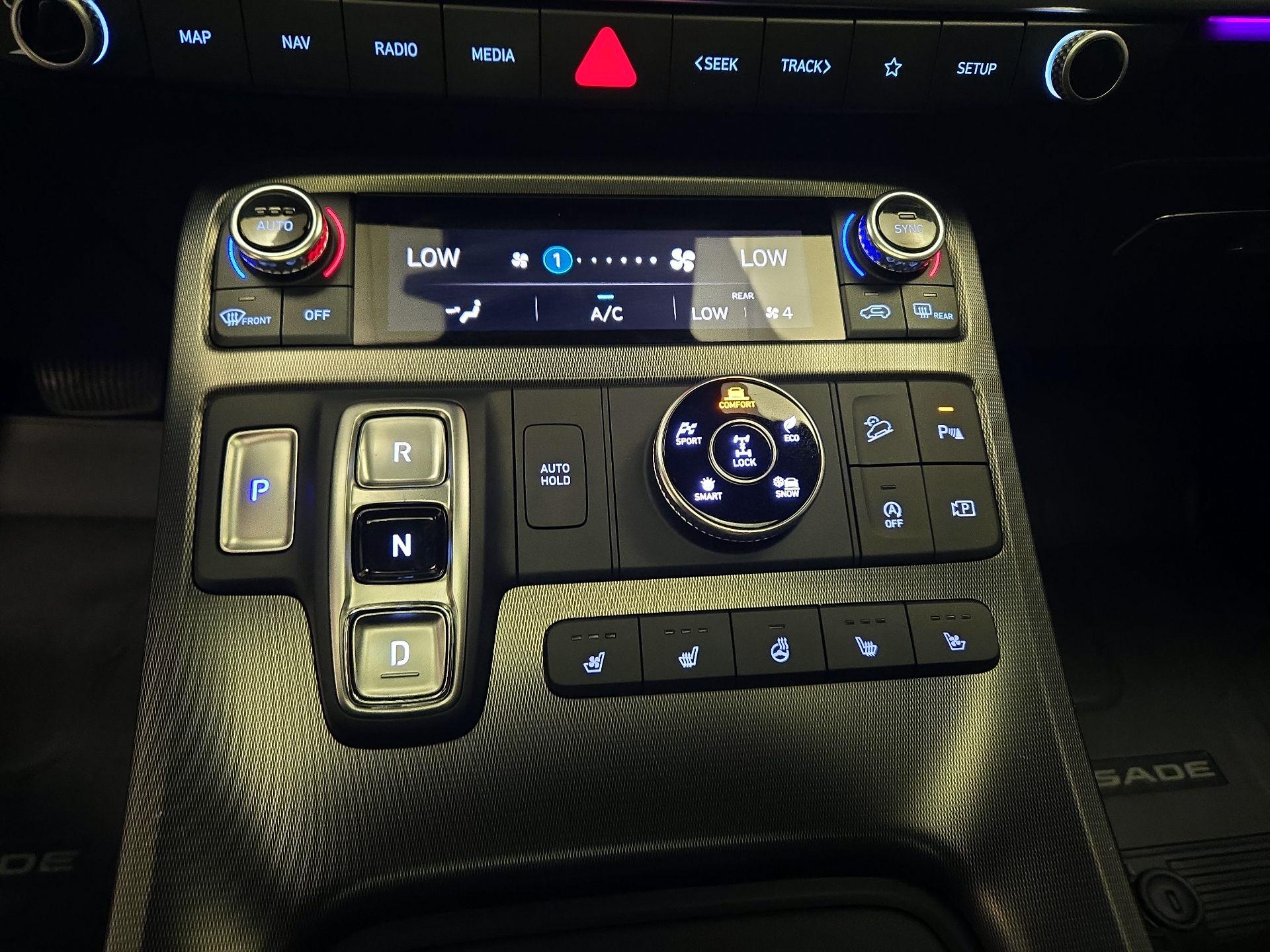 Thumbnail: 2025 Hyundai Palisade - 18