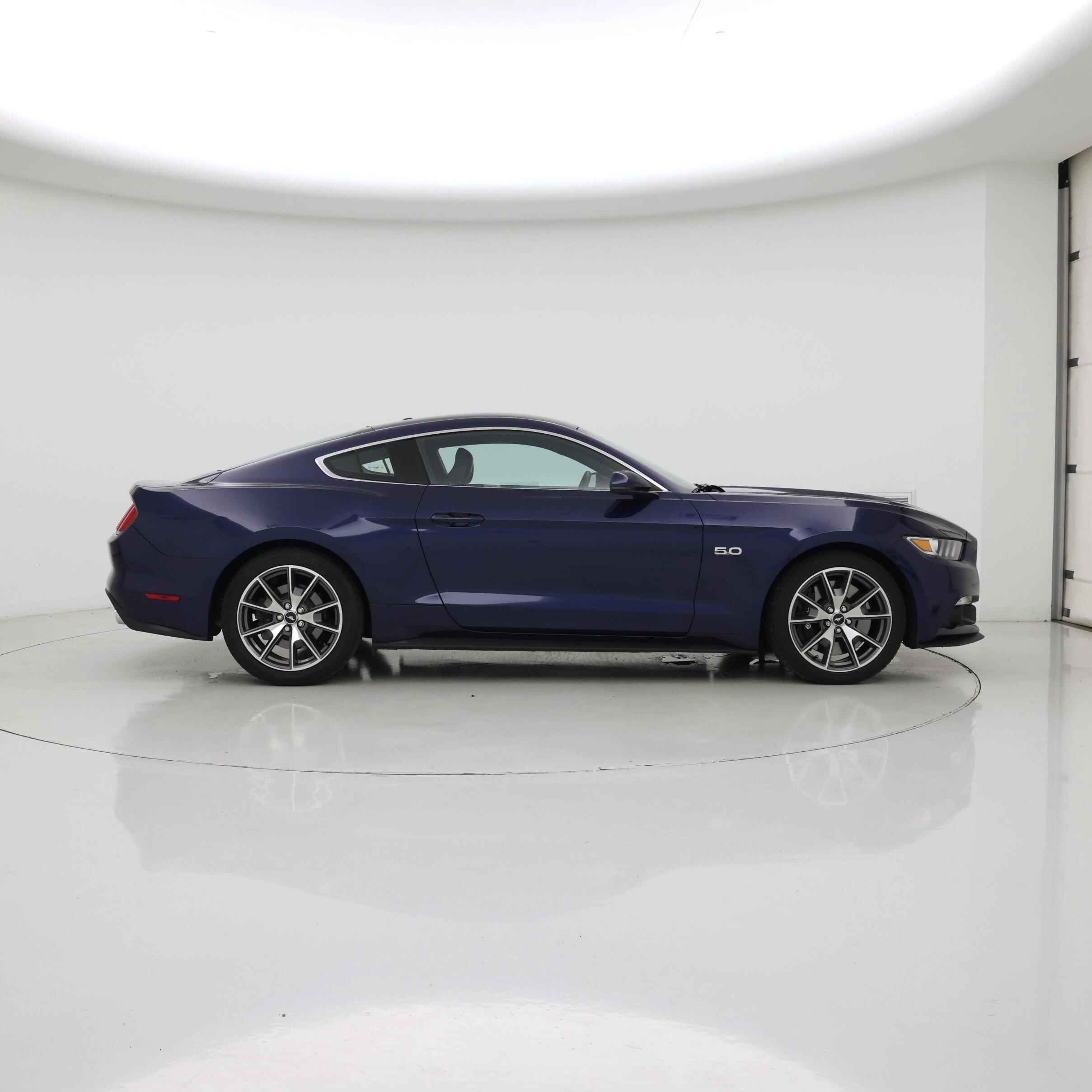 Thumbnail: 2015 Ford Mustang - 7