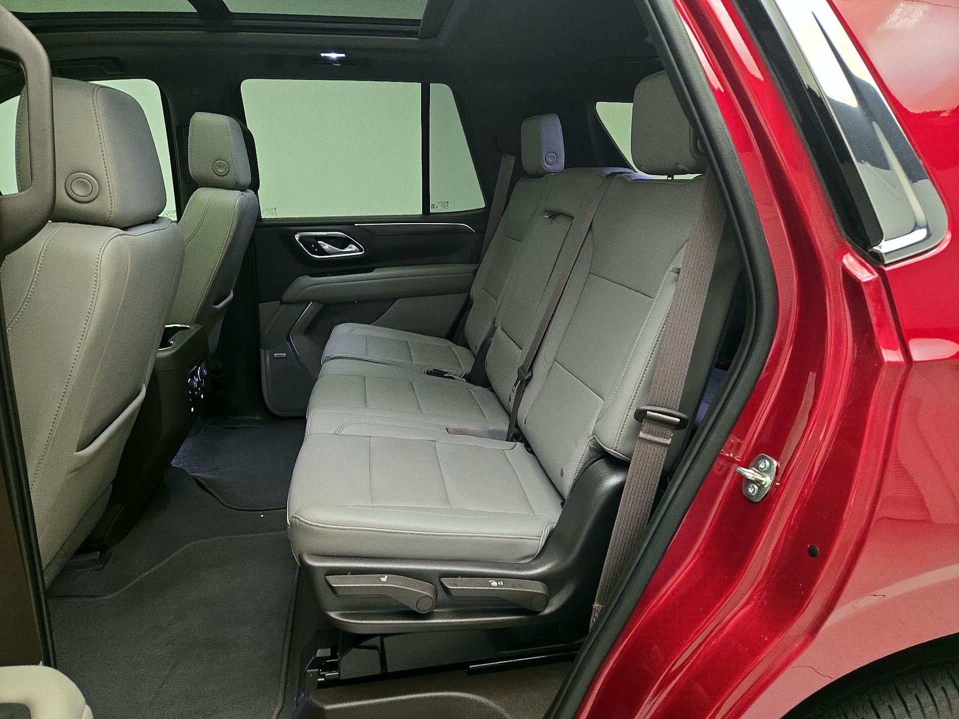 Thumbnail: 2023 Chevrolet Tahoe - 20