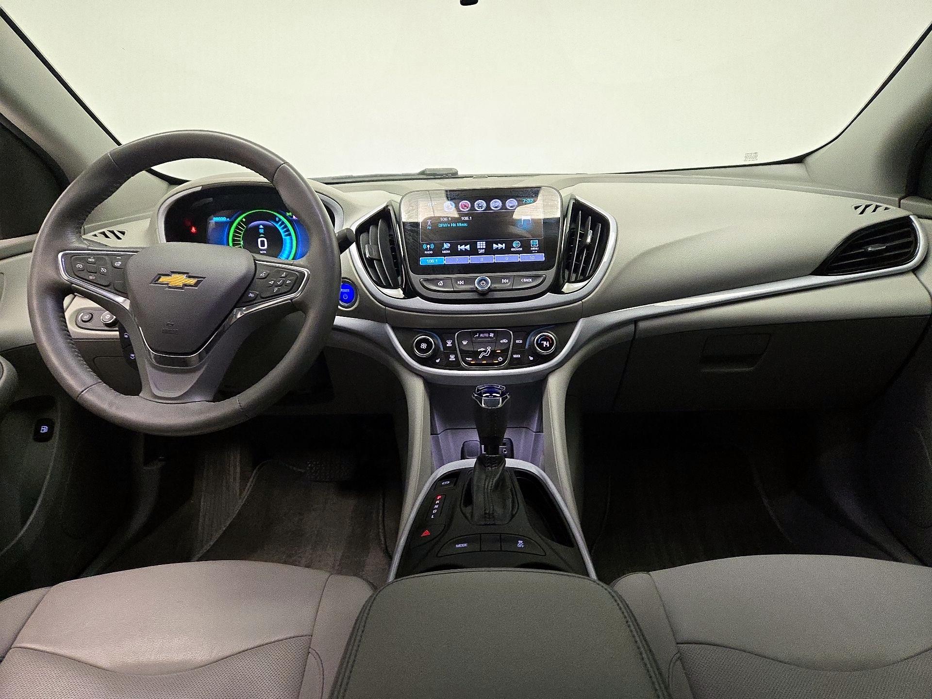Thumbnail: 2017 Chevrolet Volt - 9
