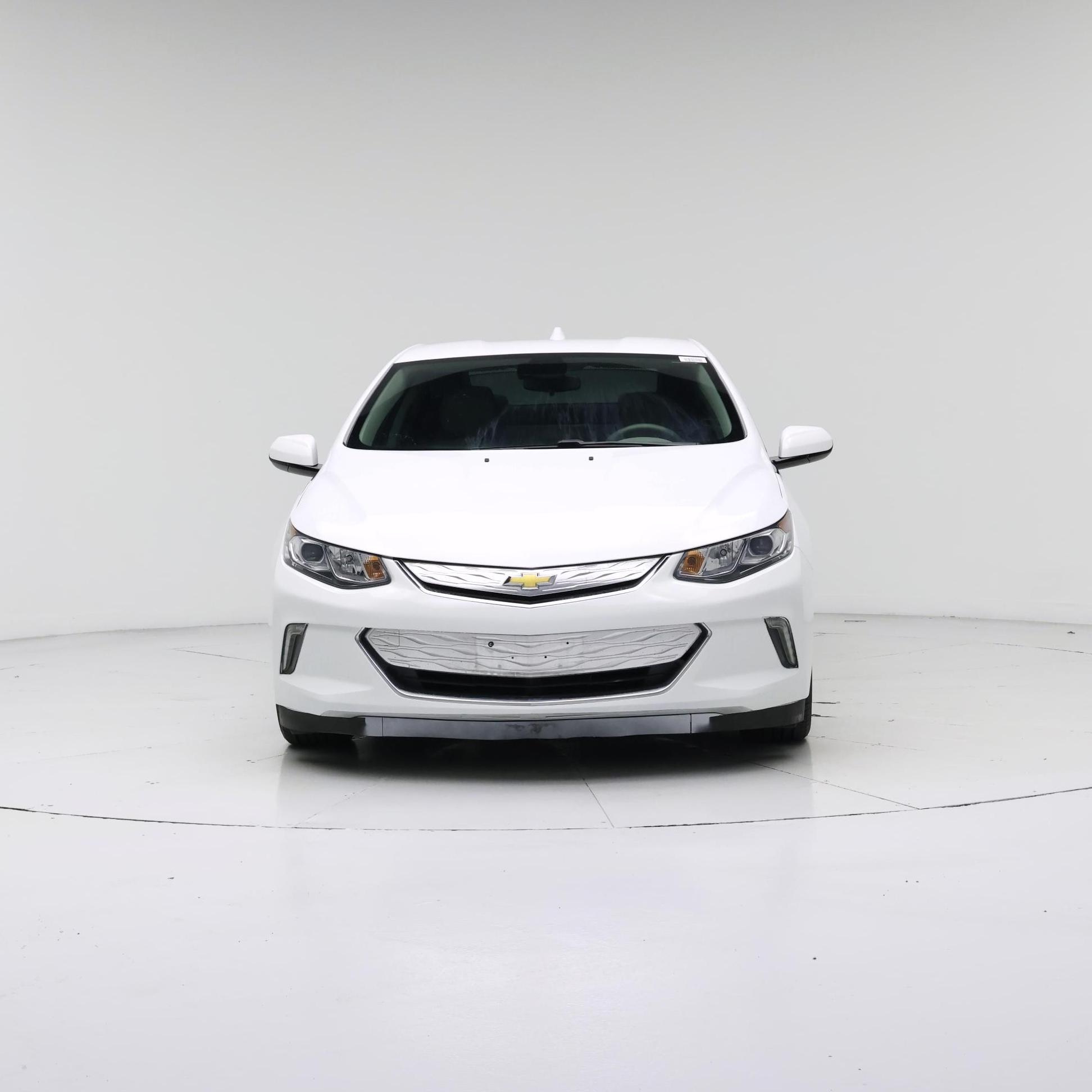 Thumbnail: 2017 Chevrolet Volt - 5