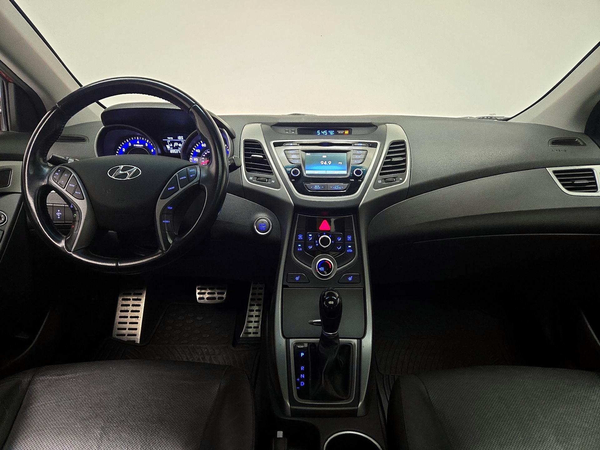 Thumbnail: 2015 Hyundai Elantra - 9