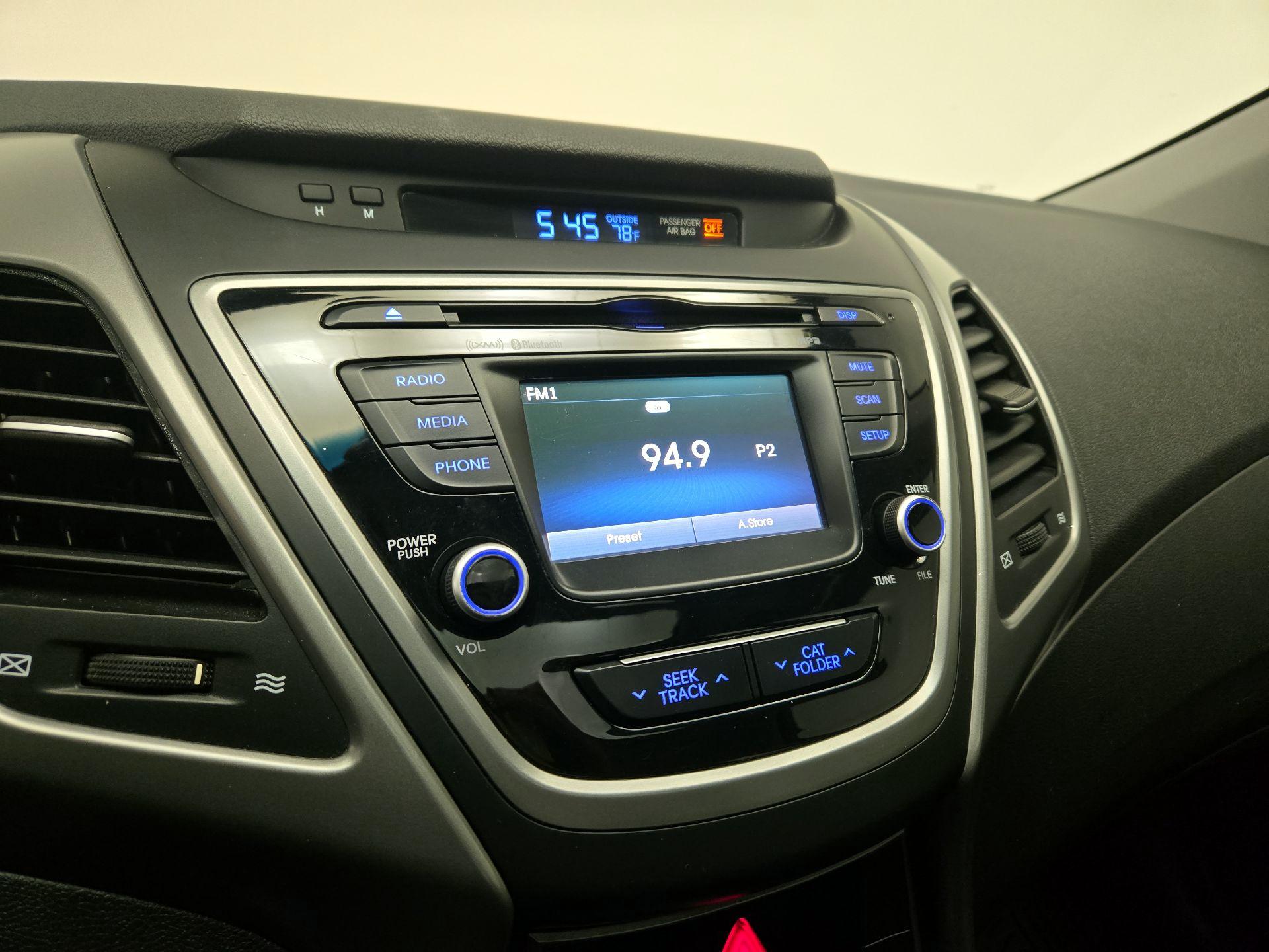 Thumbnail: 2015 Hyundai Elantra - 15