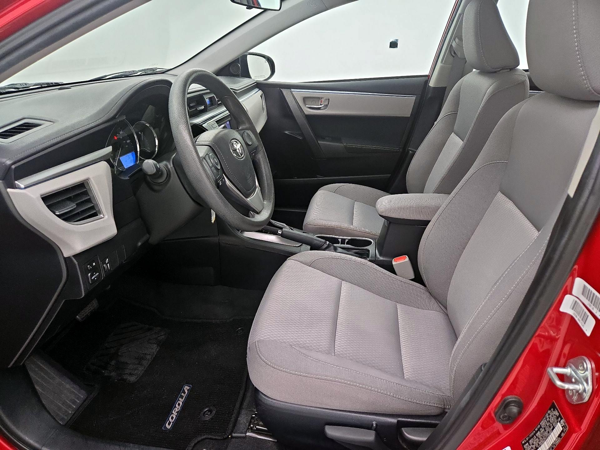 Thumbnail: 2015 Toyota Corolla - 11