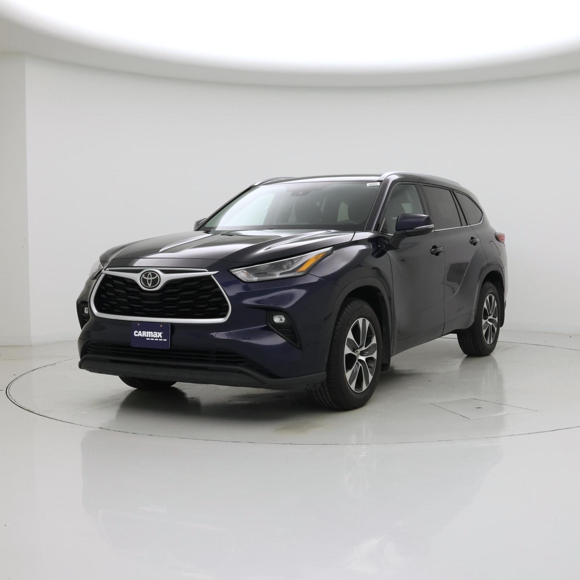 Thumbnail: 2021 Toyota Highlander - 4