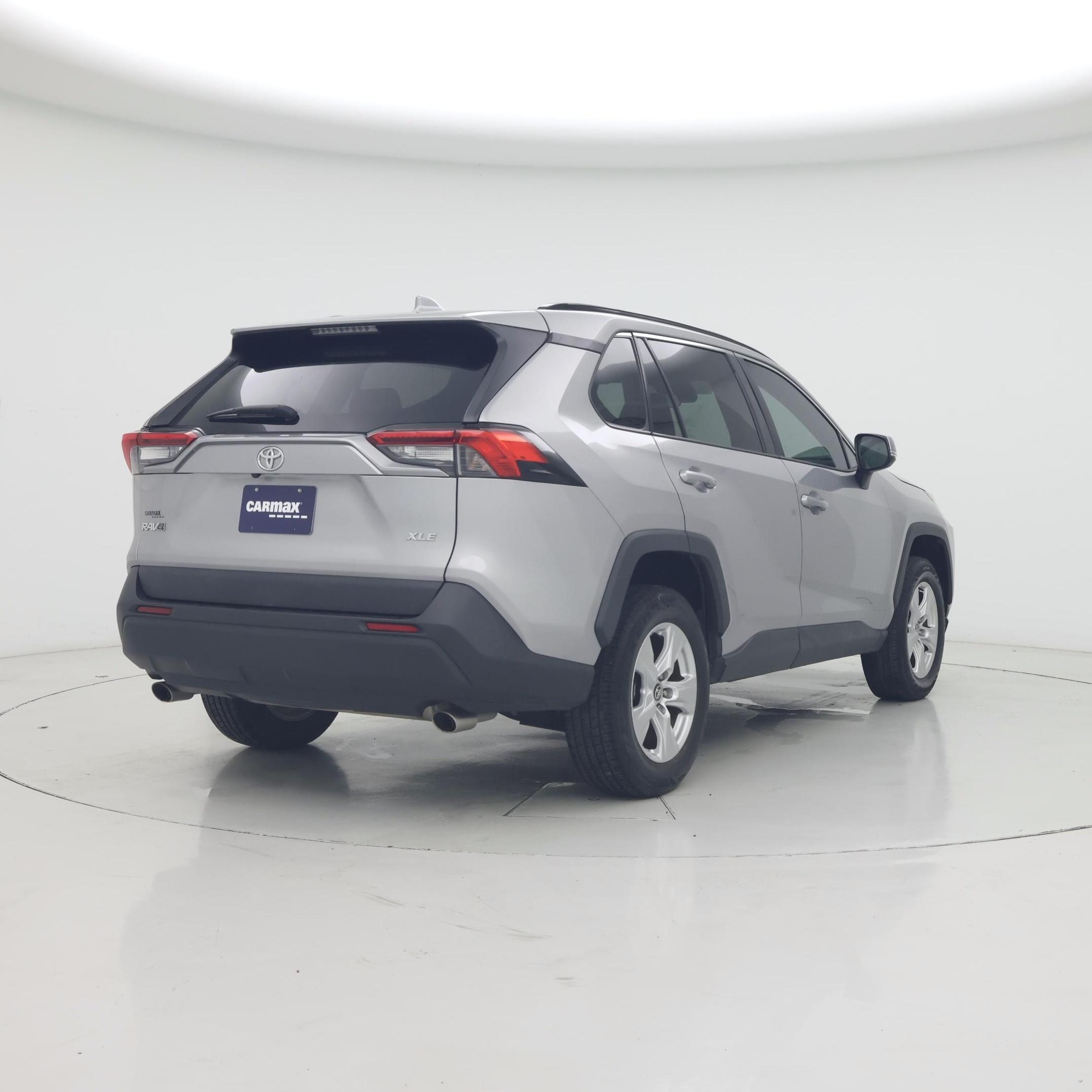 Thumbnail: 2020 Toyota RAV4 - 8