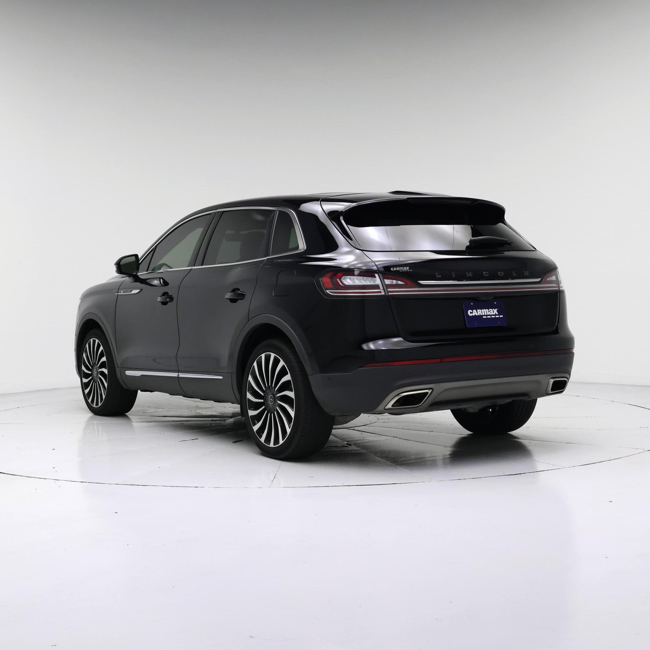 Thumbnail: 2023 Lincoln Nautilus - 2