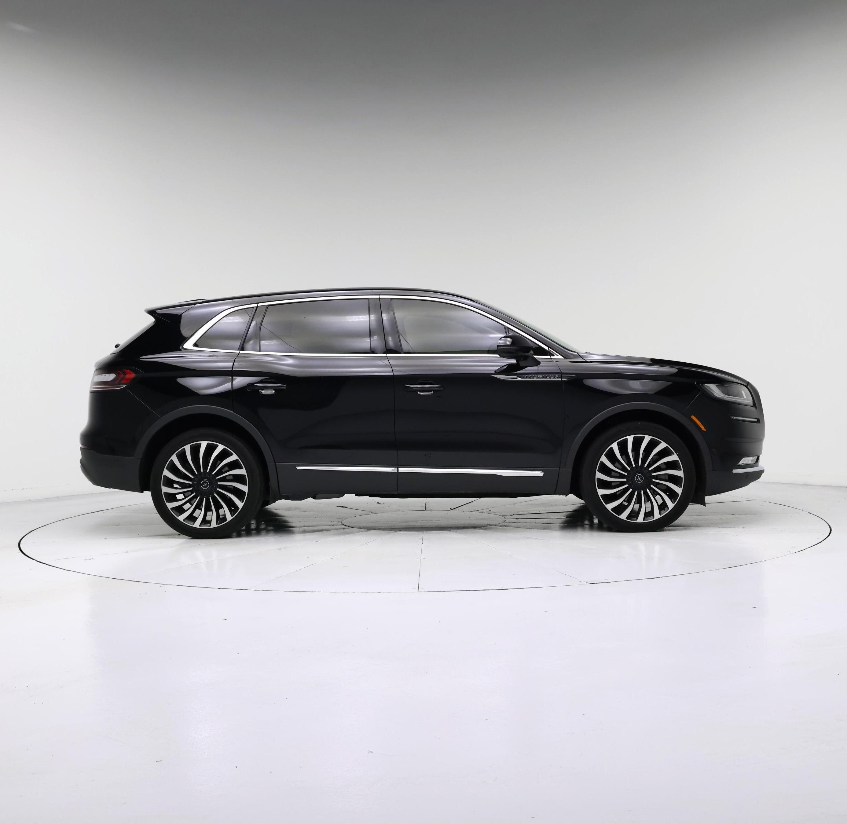 Thumbnail: 2023 Lincoln Nautilus - 7