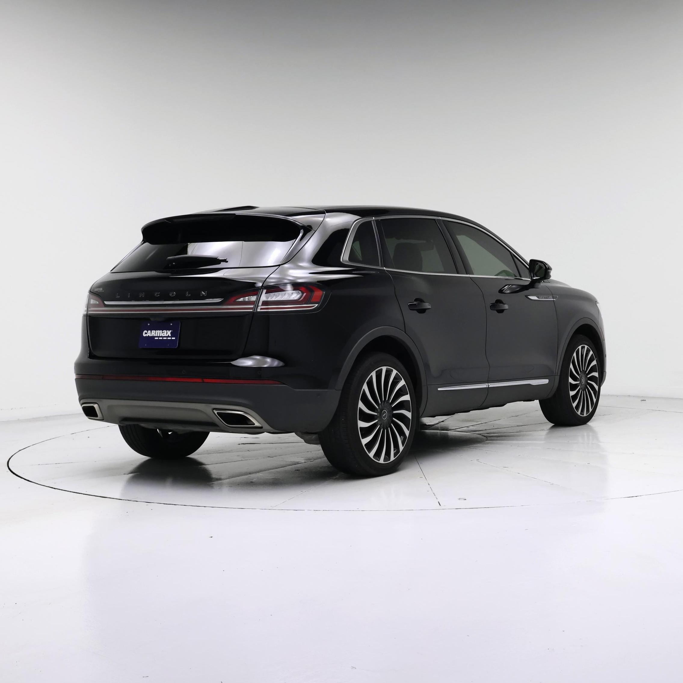 Thumbnail: 2023 Lincoln Nautilus - 8
