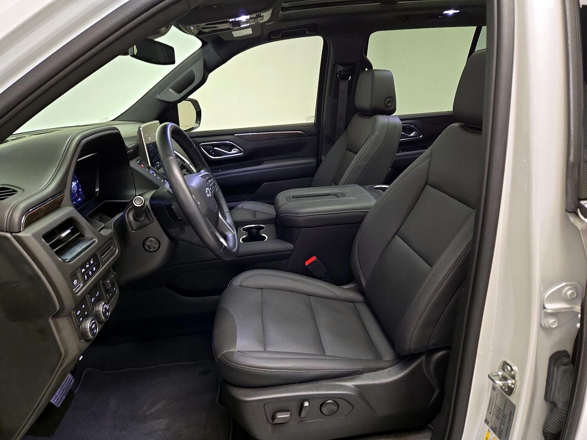Thumbnail: 2023 Chevrolet Tahoe - 11
