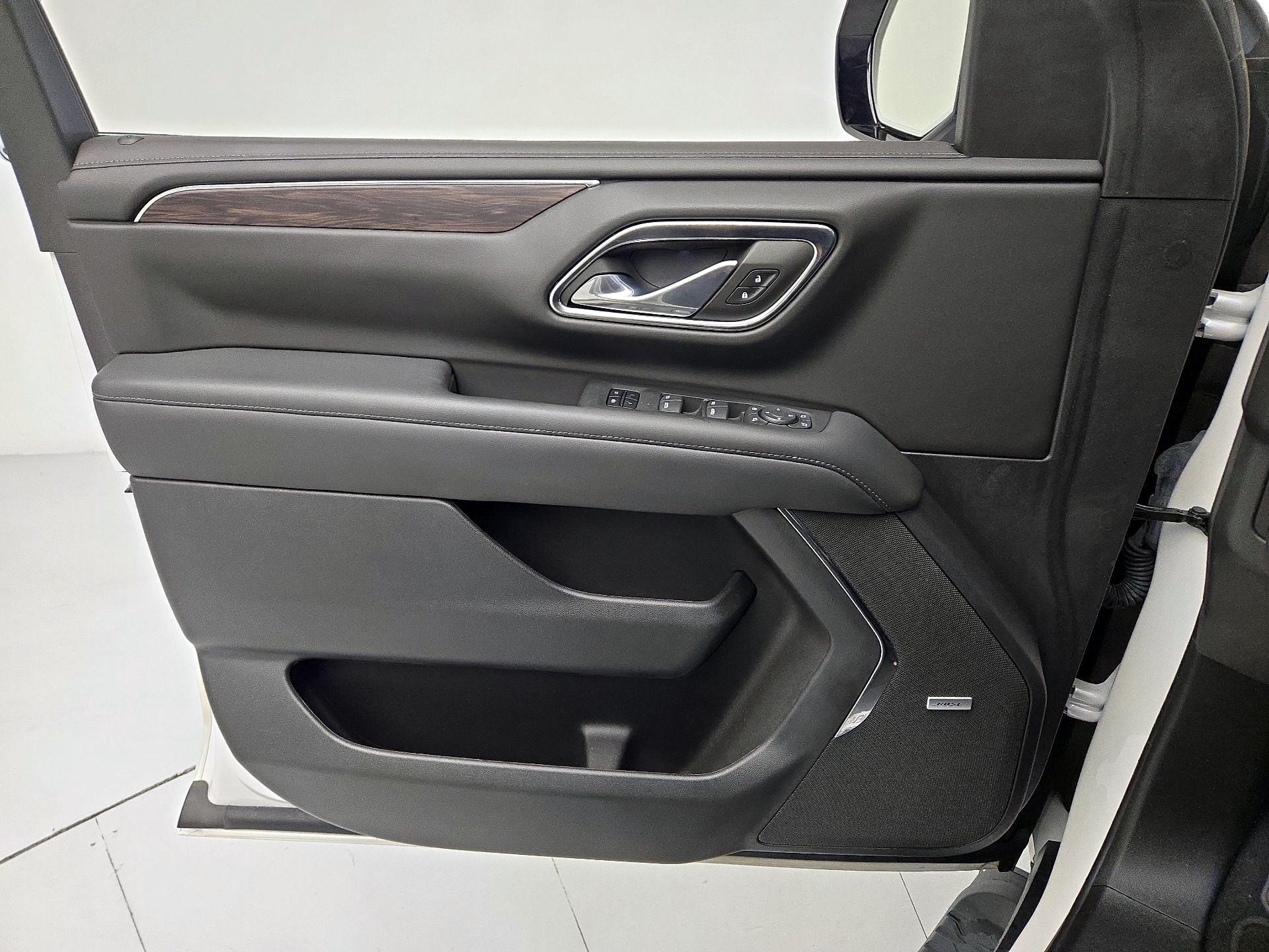 Thumbnail: 2023 Chevrolet Tahoe - 12