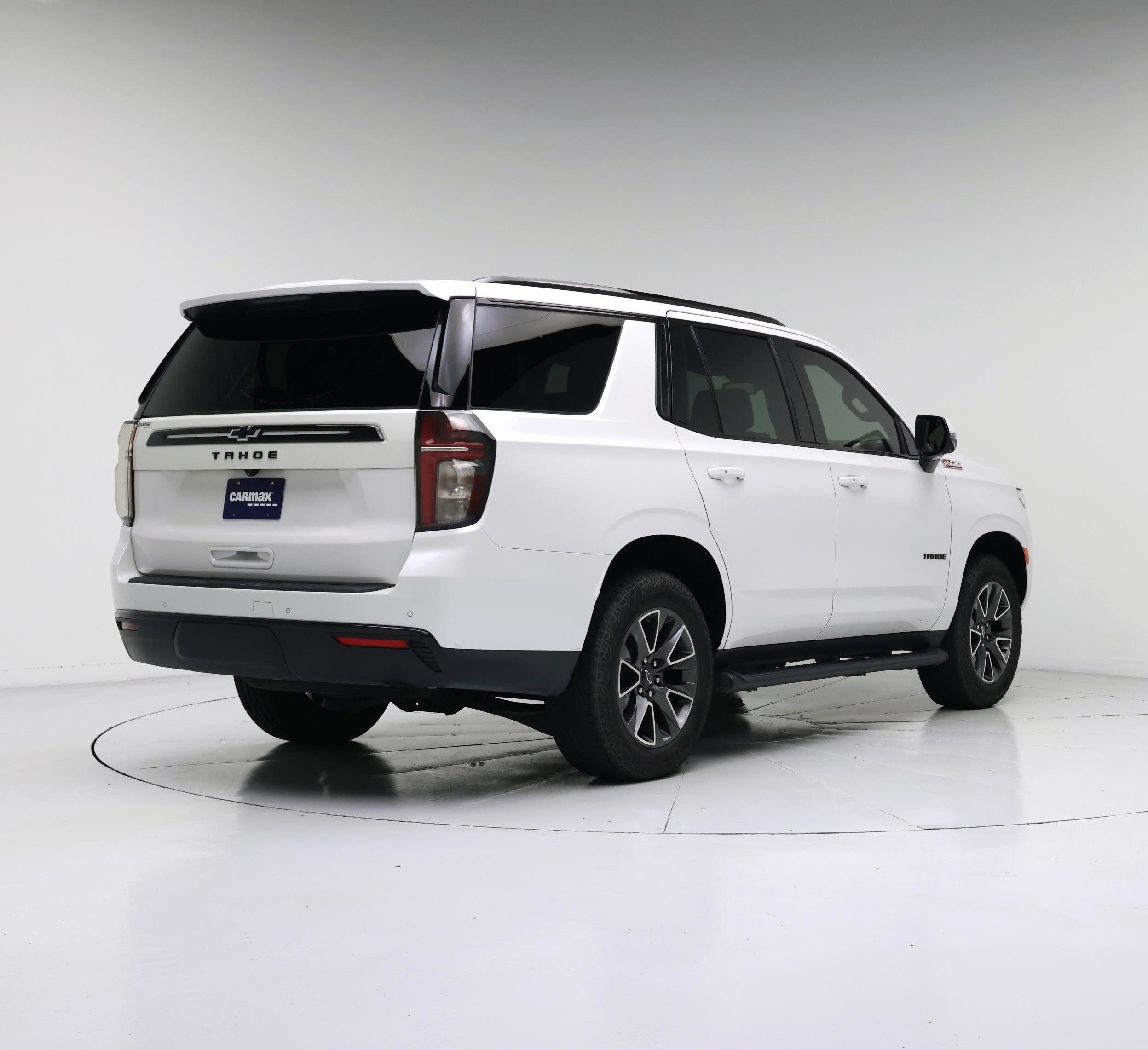 Thumbnail: 2023 Chevrolet Tahoe - 8