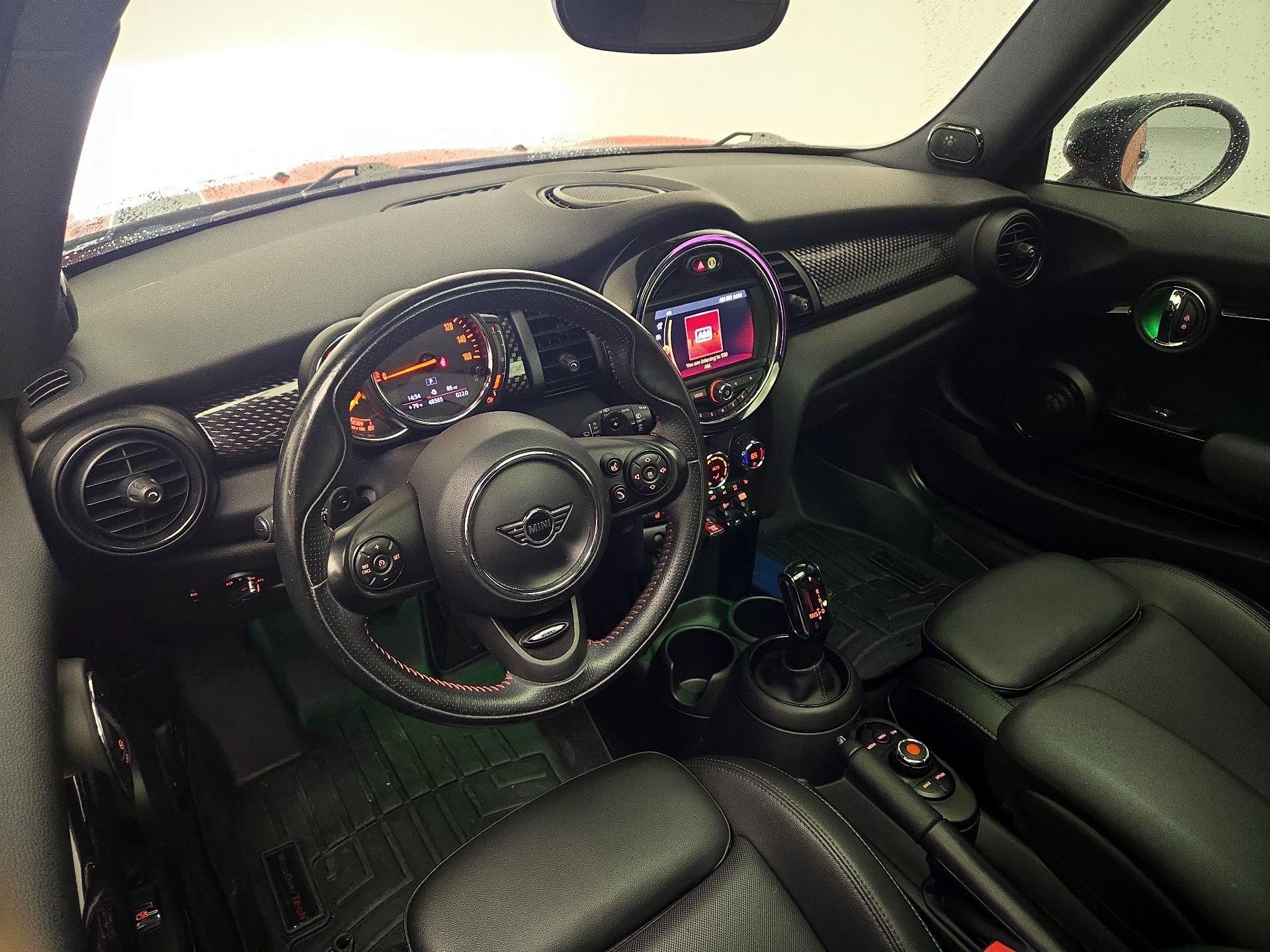 Thumbnail: 2020 MINI Cooper Hardtop - 9