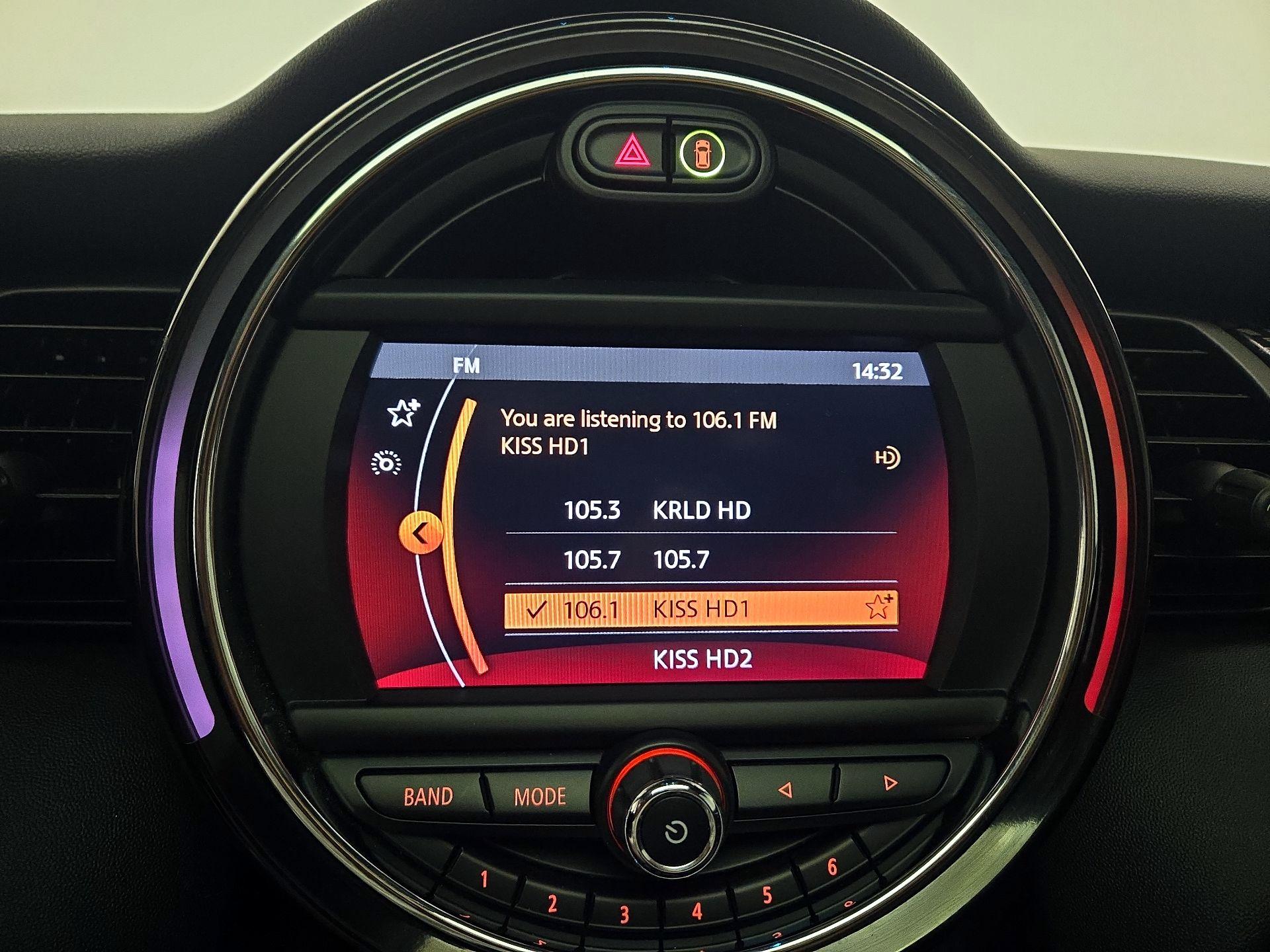 Thumbnail: 2020 MINI Cooper Hardtop - 15