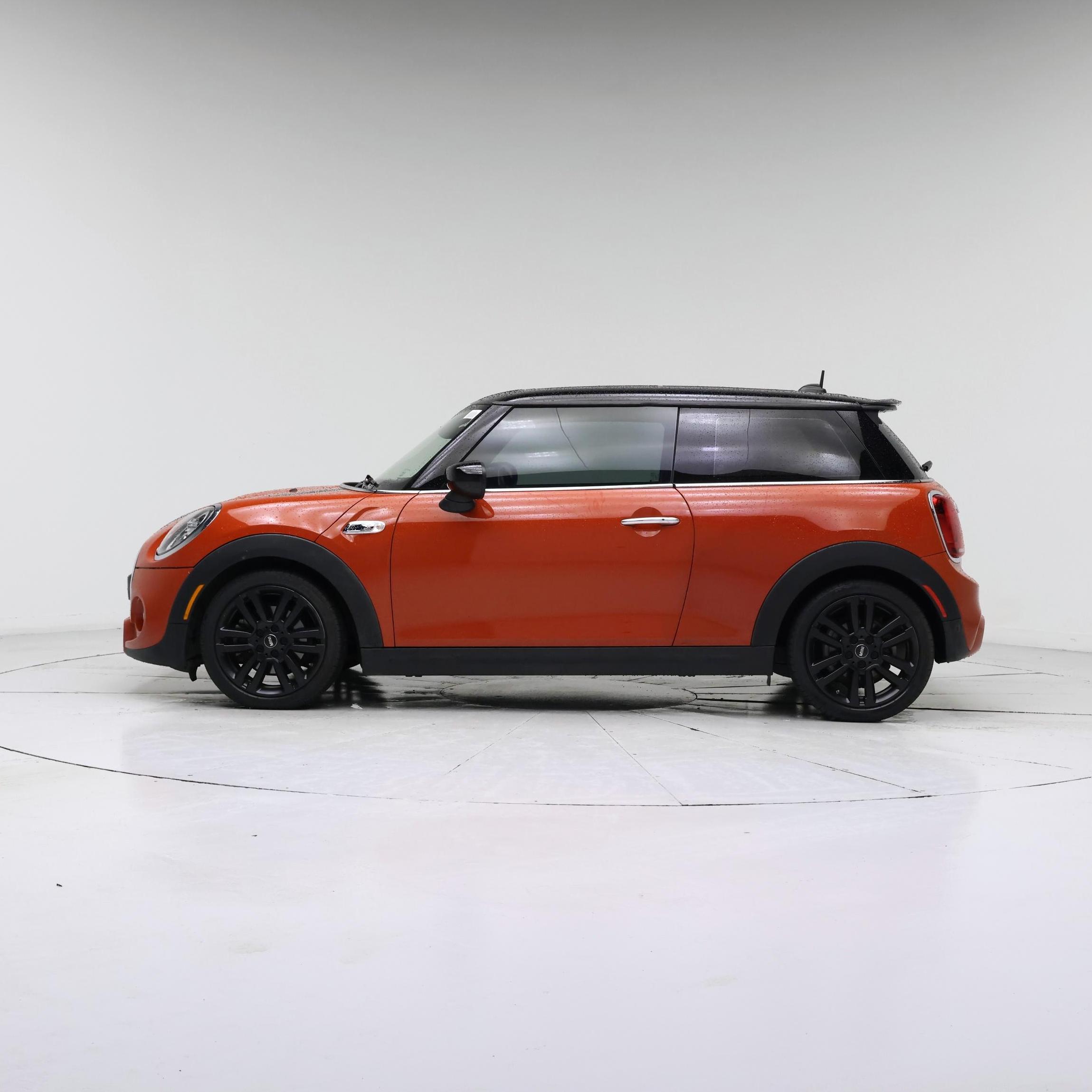 Thumbnail: 2020 MINI Cooper Hardtop - 3