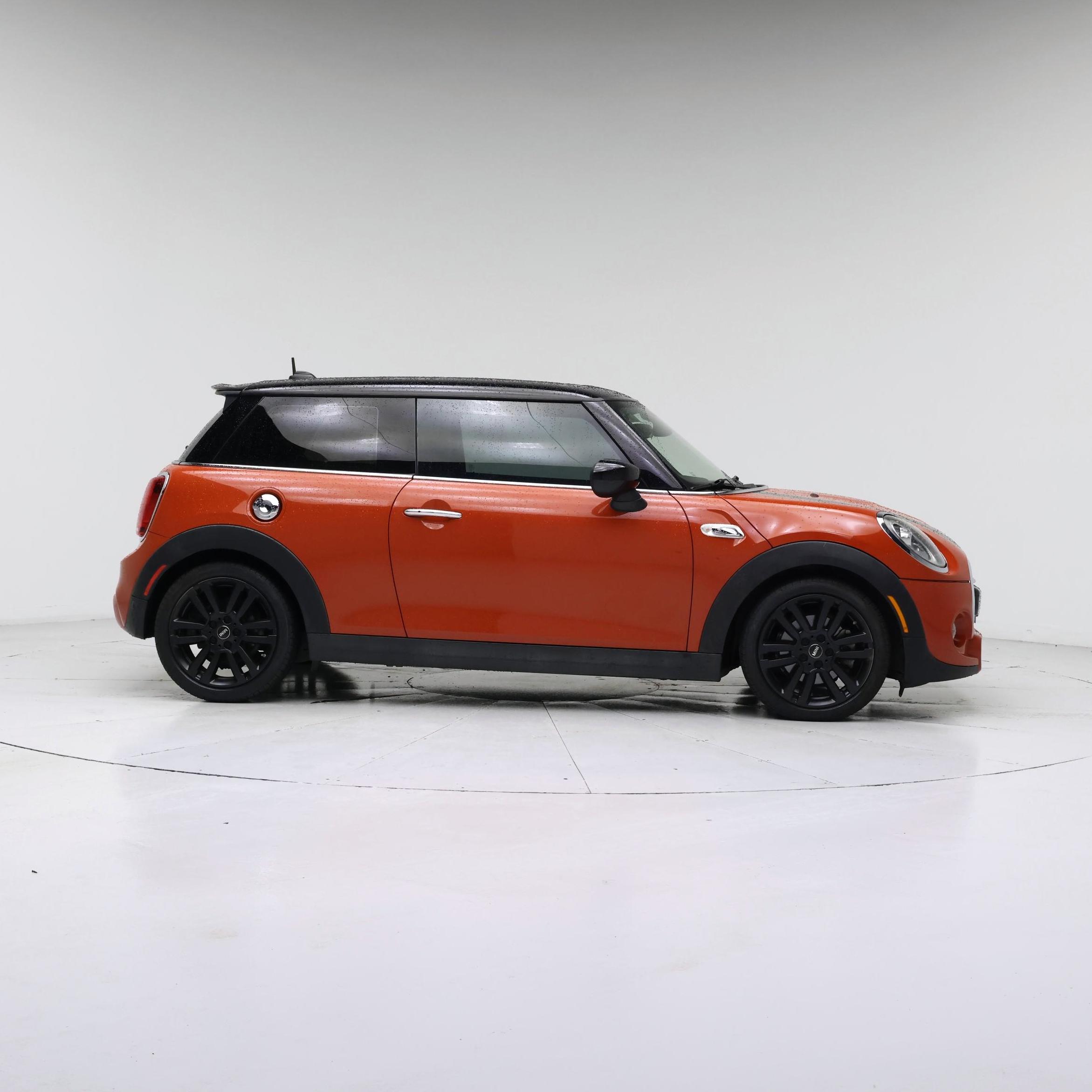Thumbnail: 2020 MINI Cooper Hardtop - 7