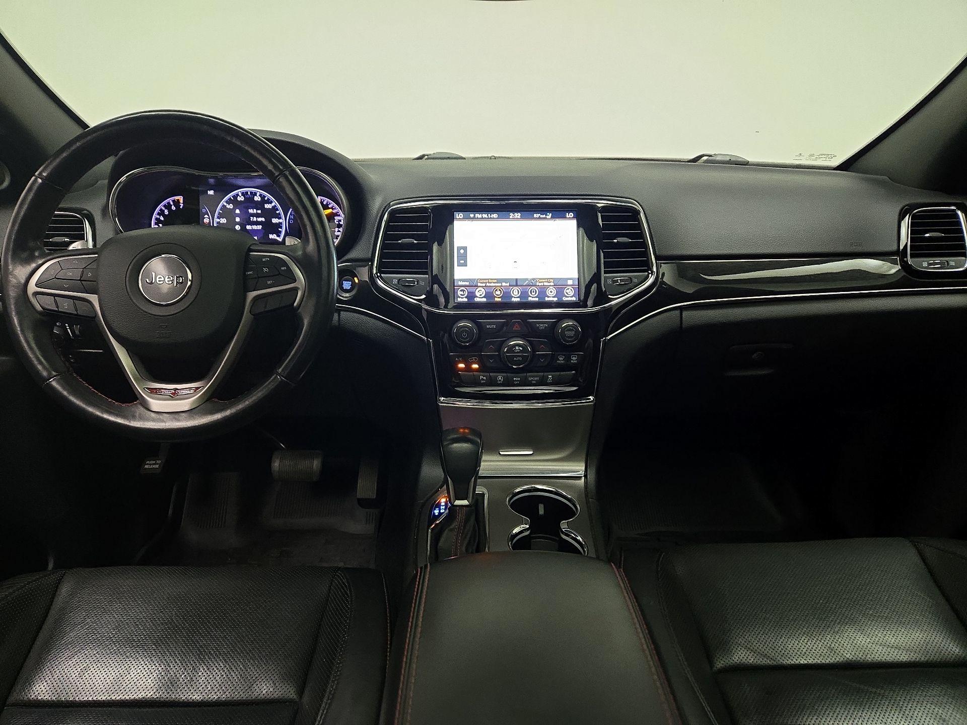 Thumbnail: 2020 Jeep Grand Cherokee - 9