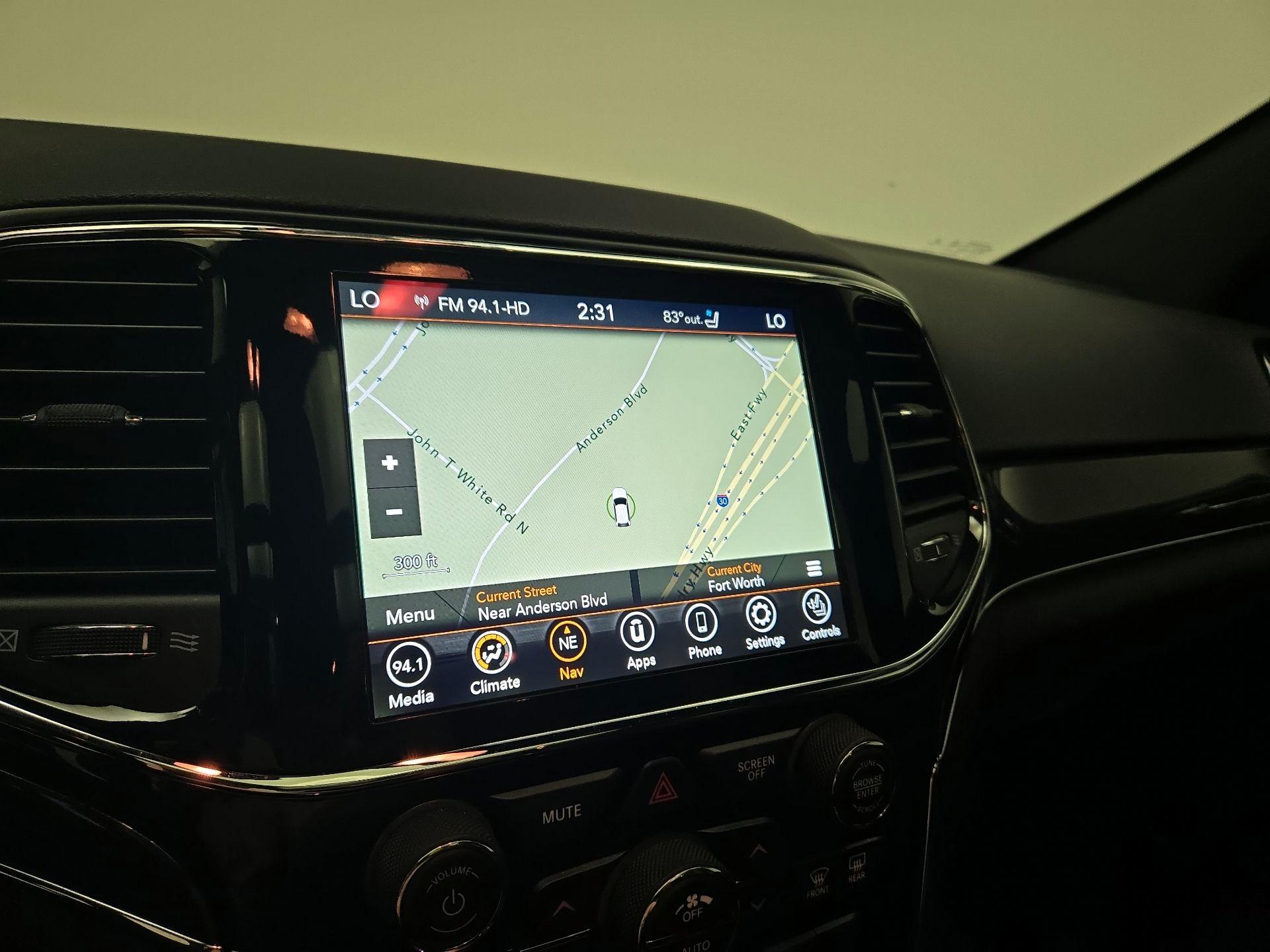 Thumbnail: 2020 Jeep Grand Cherokee - 14