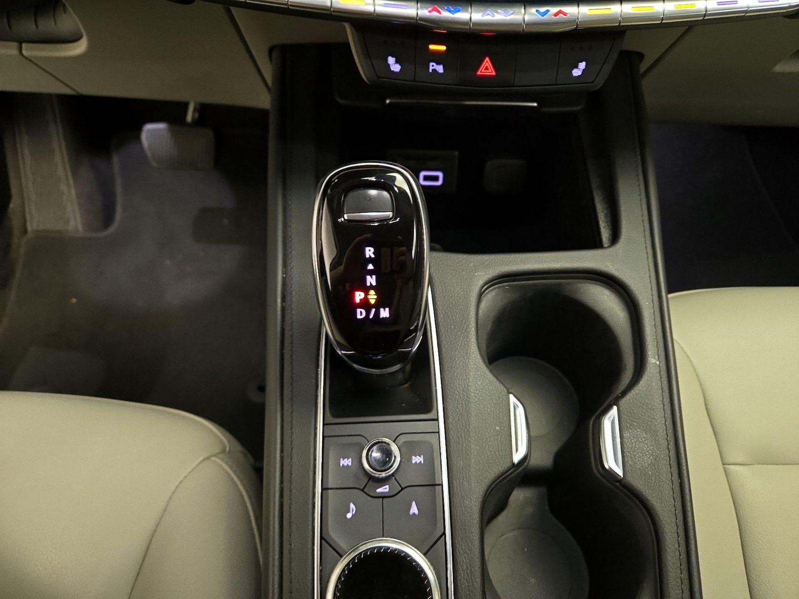 2023 Cadillac XT4 Luxury - Photo 19