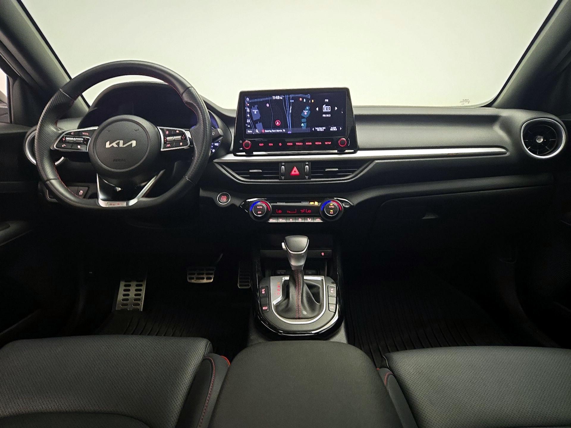 Thumbnail: 2024 Kia Forte - 9
