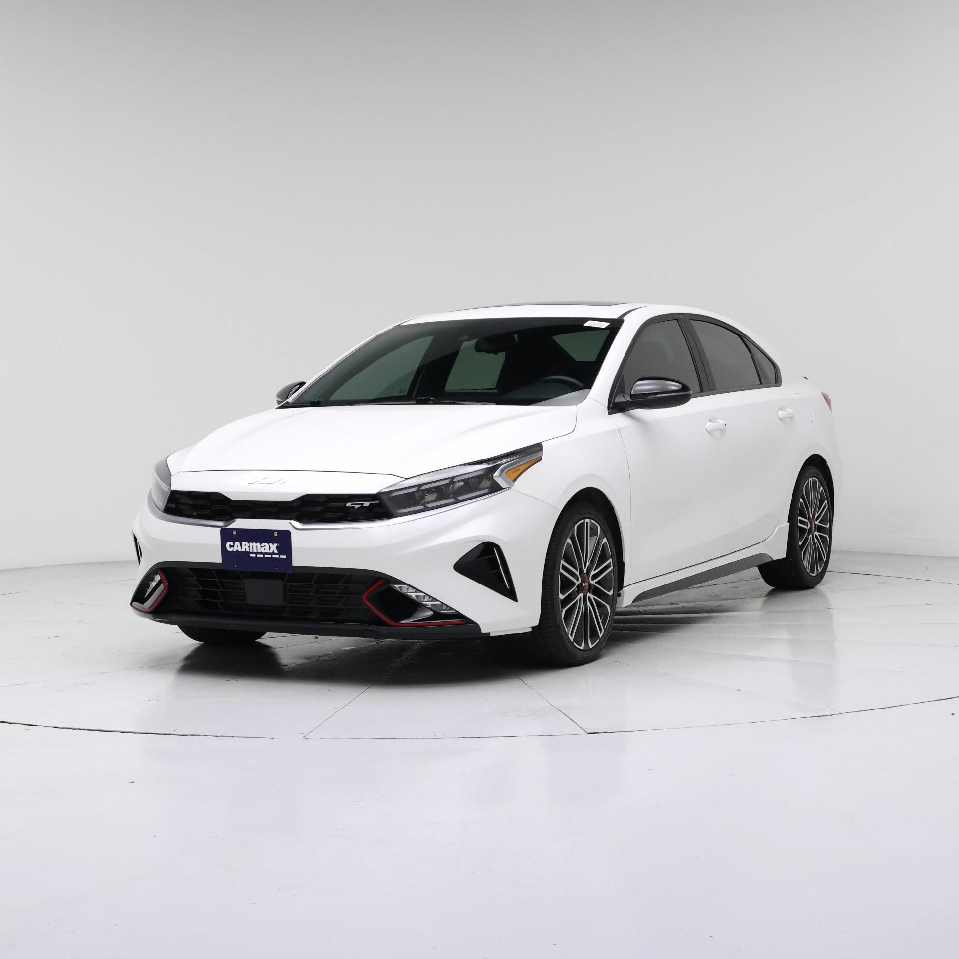 Thumbnail: 2024 Kia Forte - 4