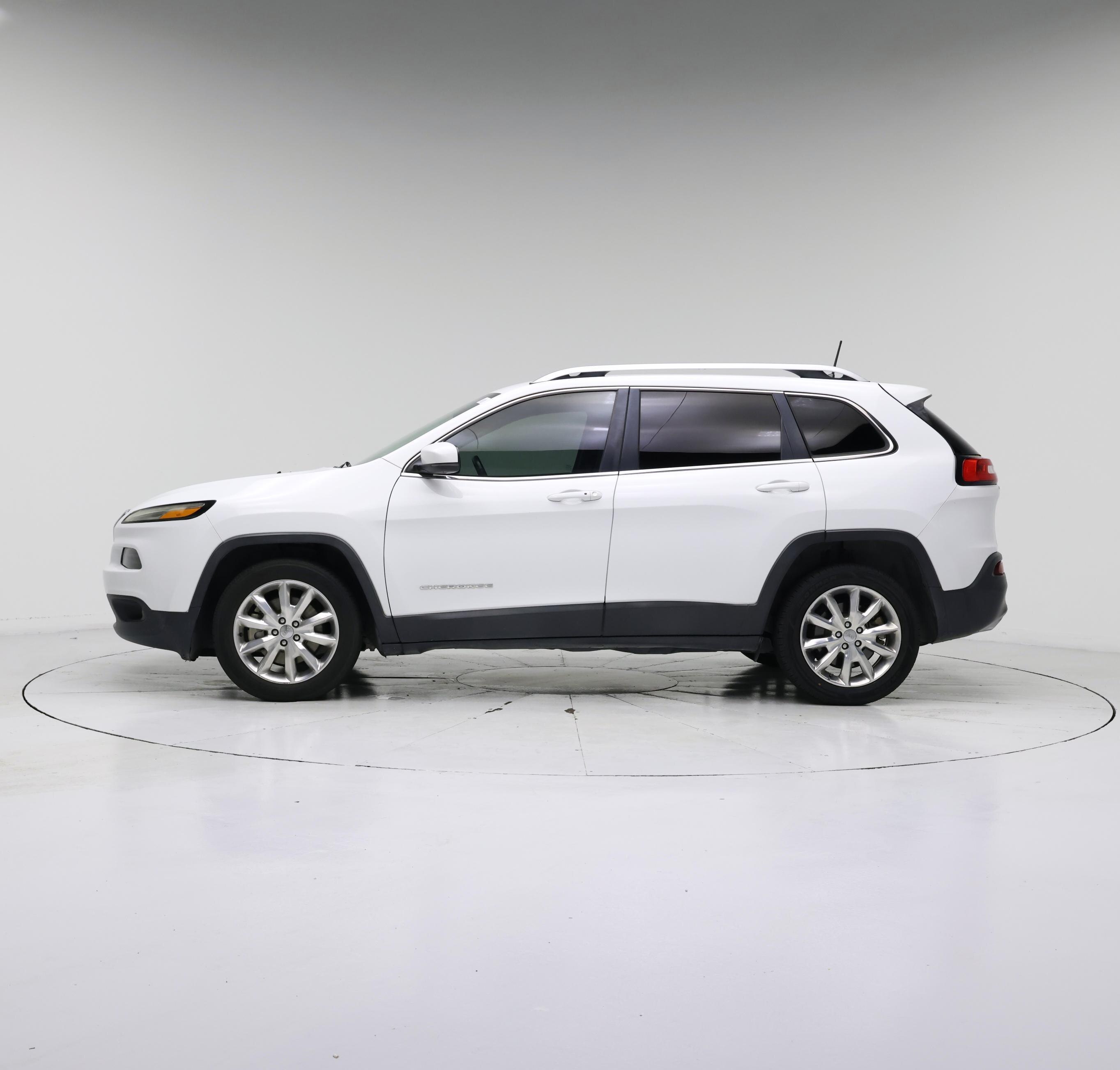 Thumbnail: 2016 Jeep Cherokee - 3