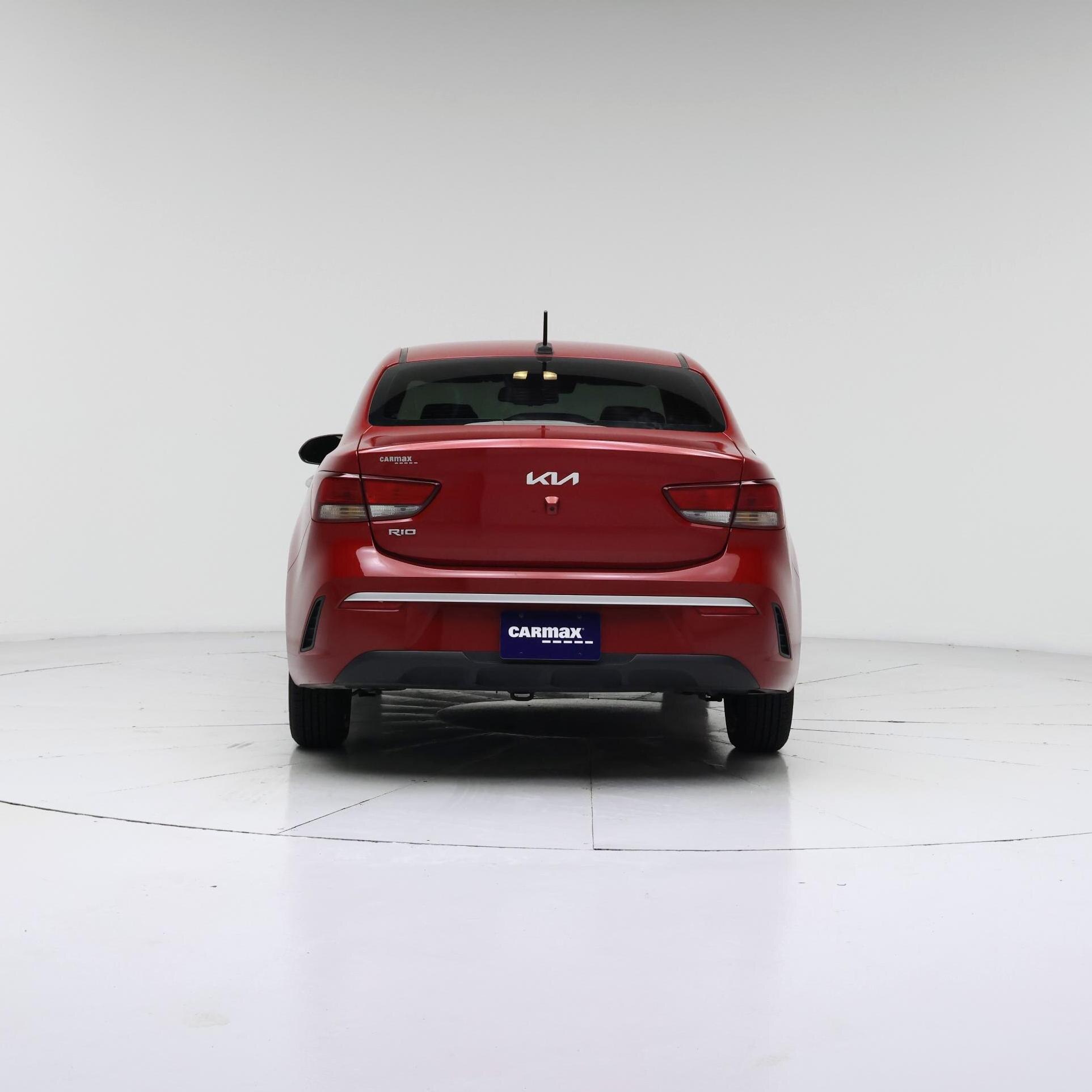 Thumbnail: 2022 Kia Rio - 6