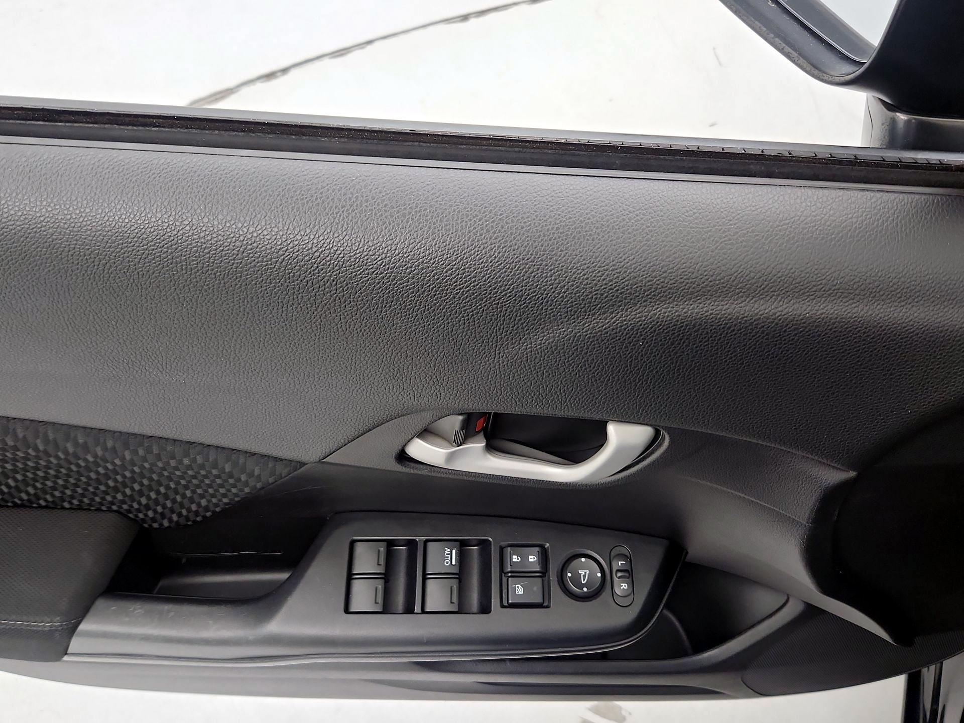Thumbnail: 2015 Honda Civic - 12