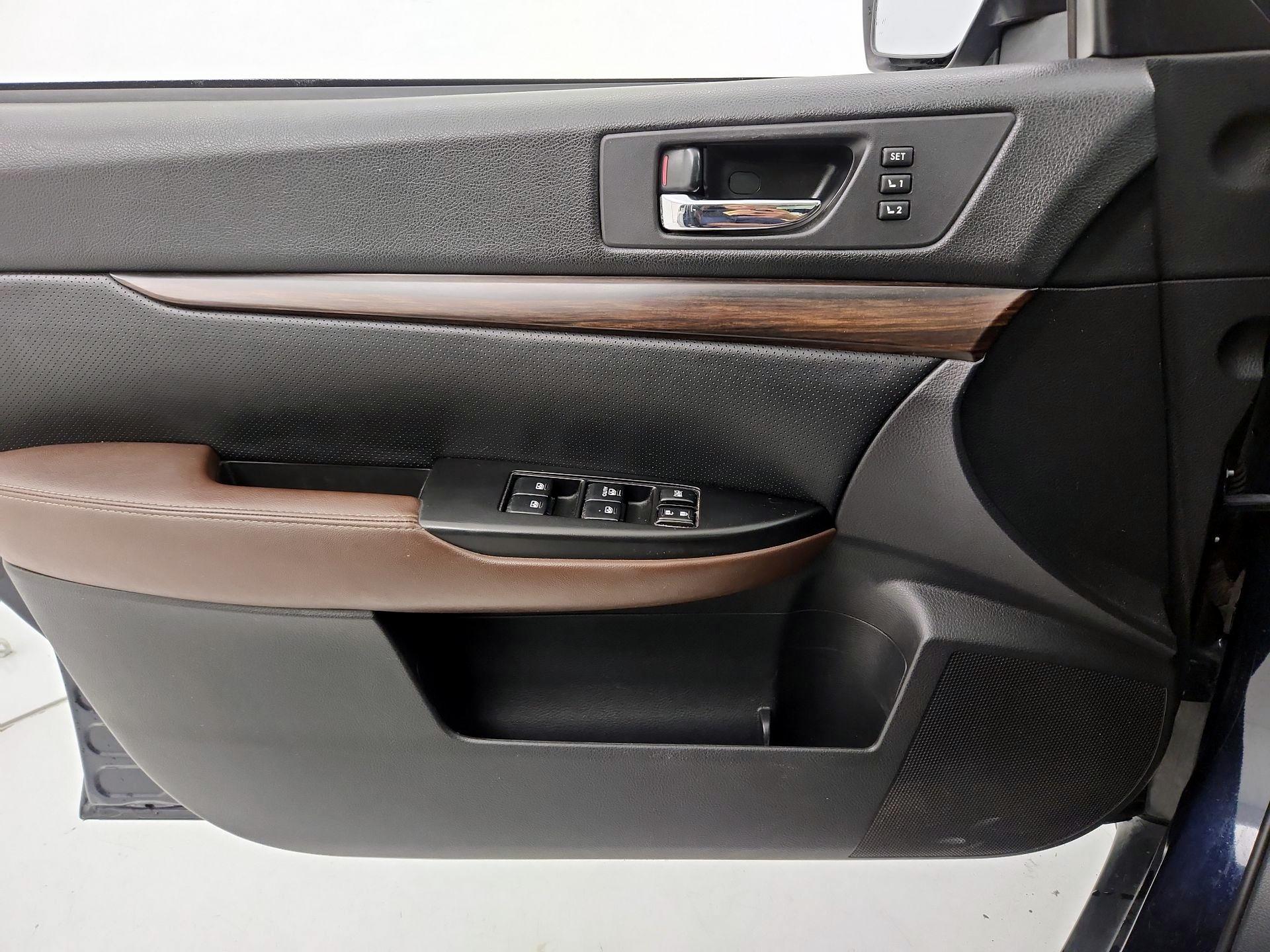 Thumbnail: 2014 Subaru Outback - 12