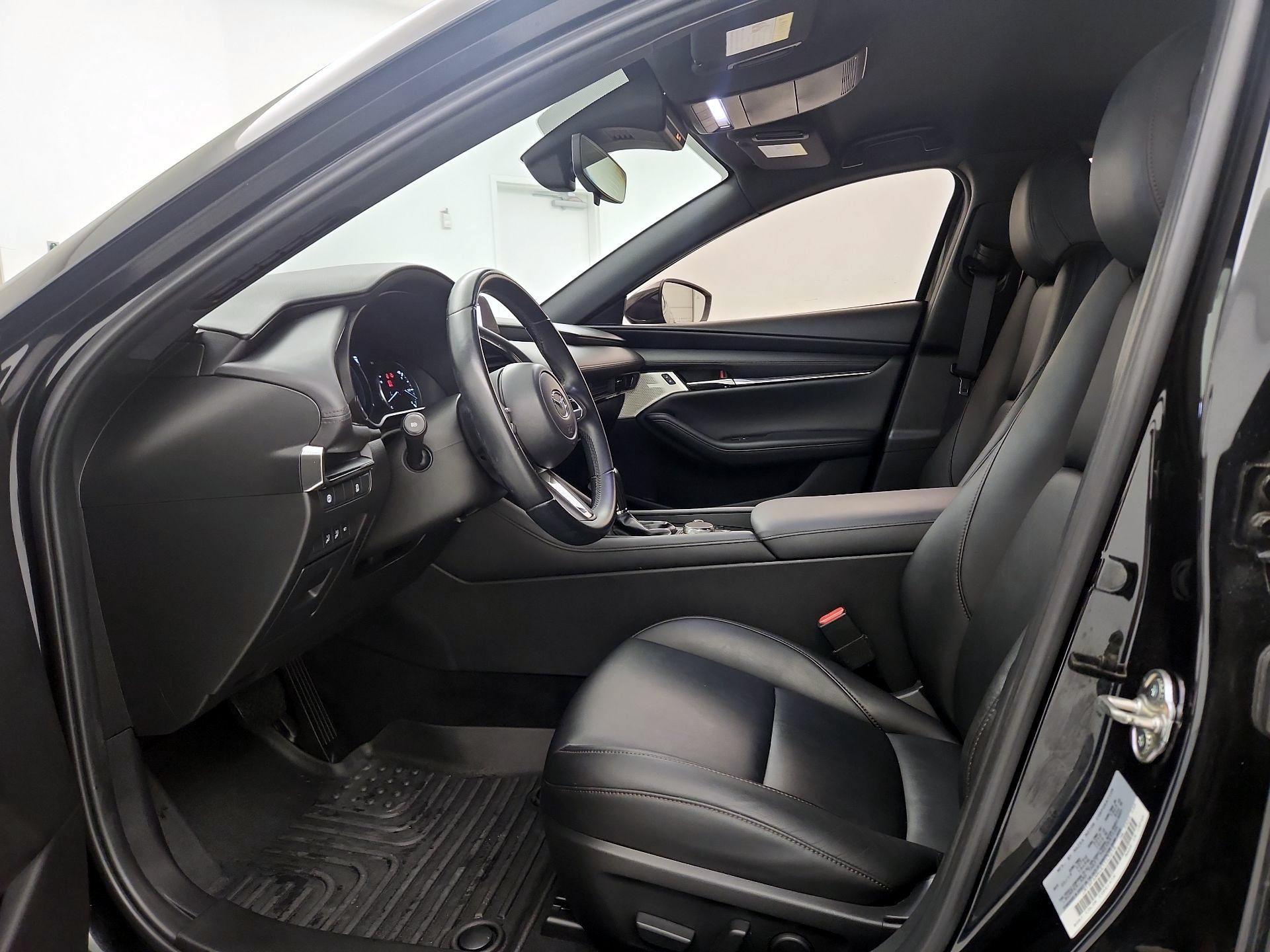 Thumbnail: 2019 Mazda Mazda3 - 11