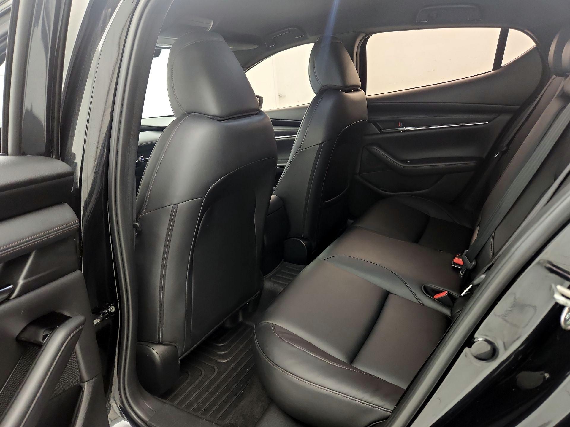 Thumbnail: 2019 Mazda Mazda3 - 20