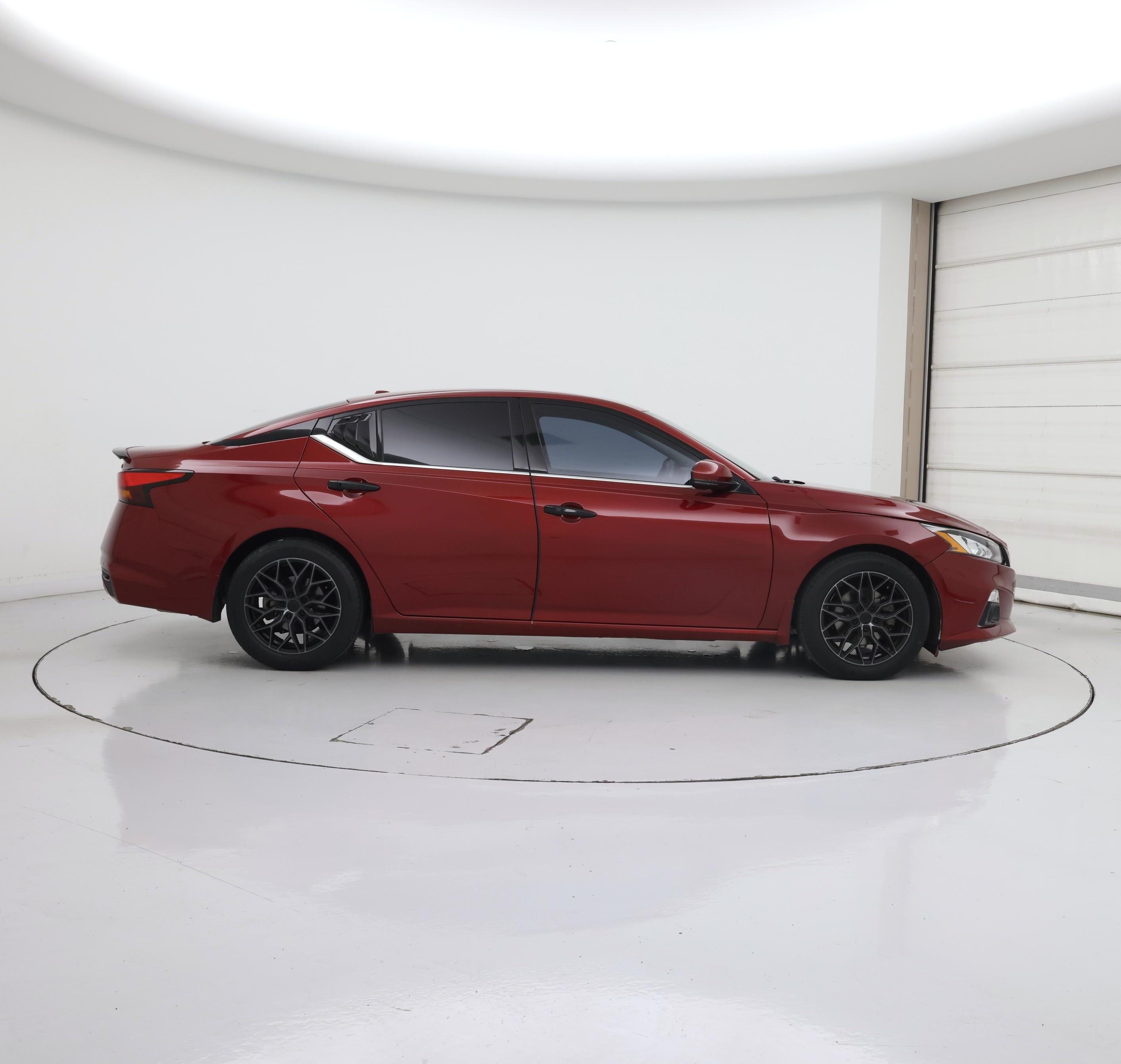 Thumbnail: 2019 Nissan Altima - 7